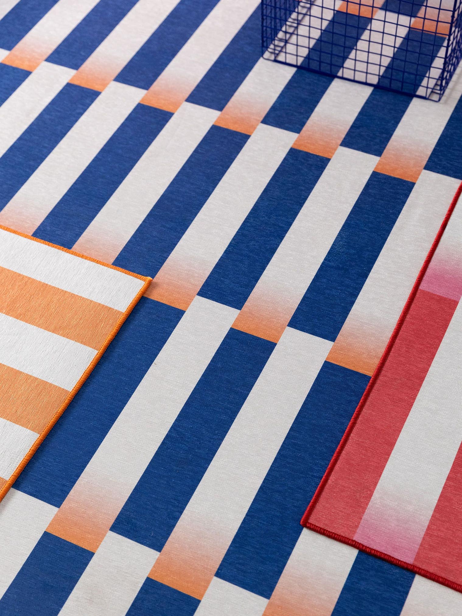 Teppich aus 100% Polyester in Orange mit bis 5 mm hohem Flor von benuta Pop