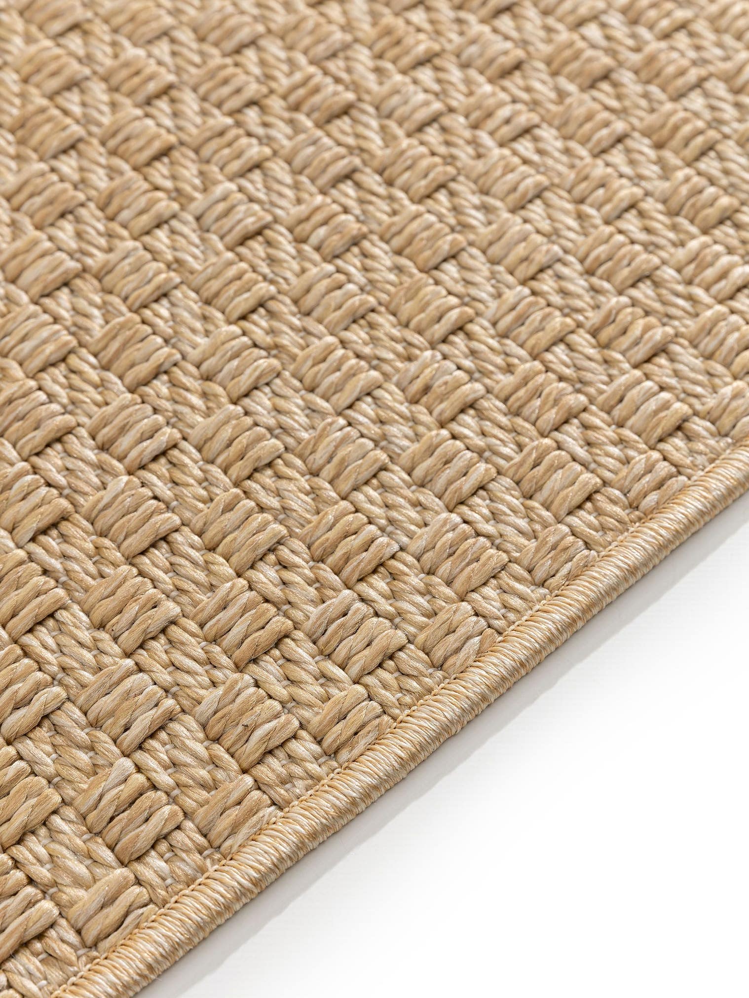 Rug made of 100% Polypropylene in Beige with a 1- 5 mm high pile by benuta Pop