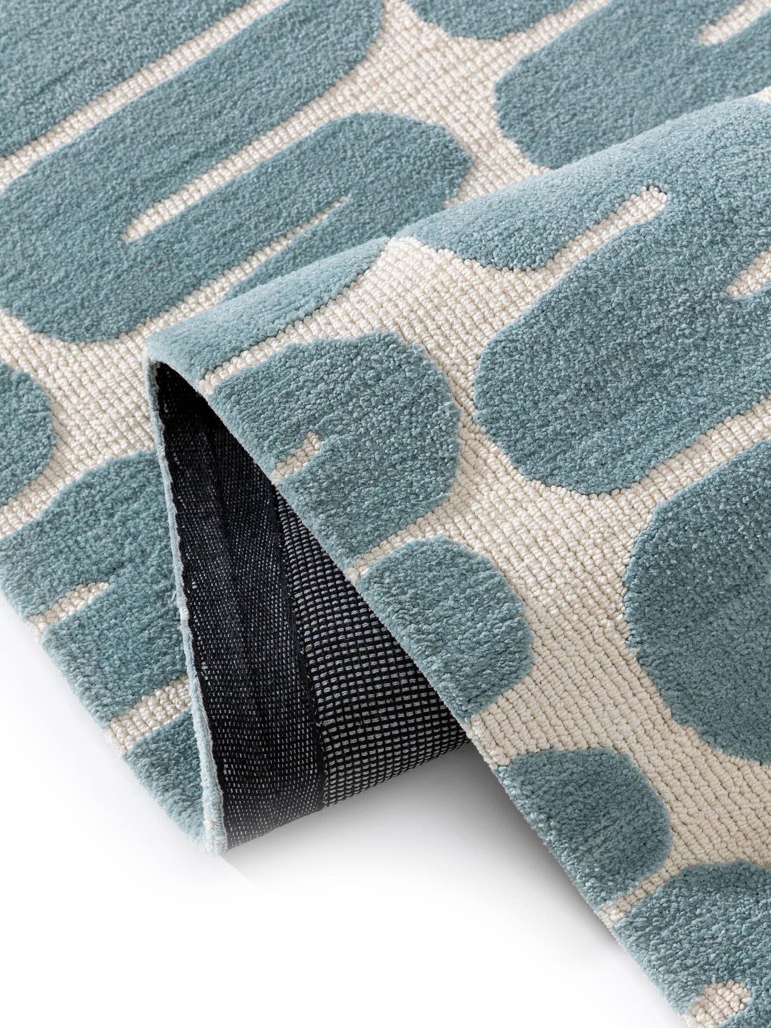 Tapijt van 100% Polyester (microfiber) in Groen met een 6 - 10 mm hoge pool van benuta Pop