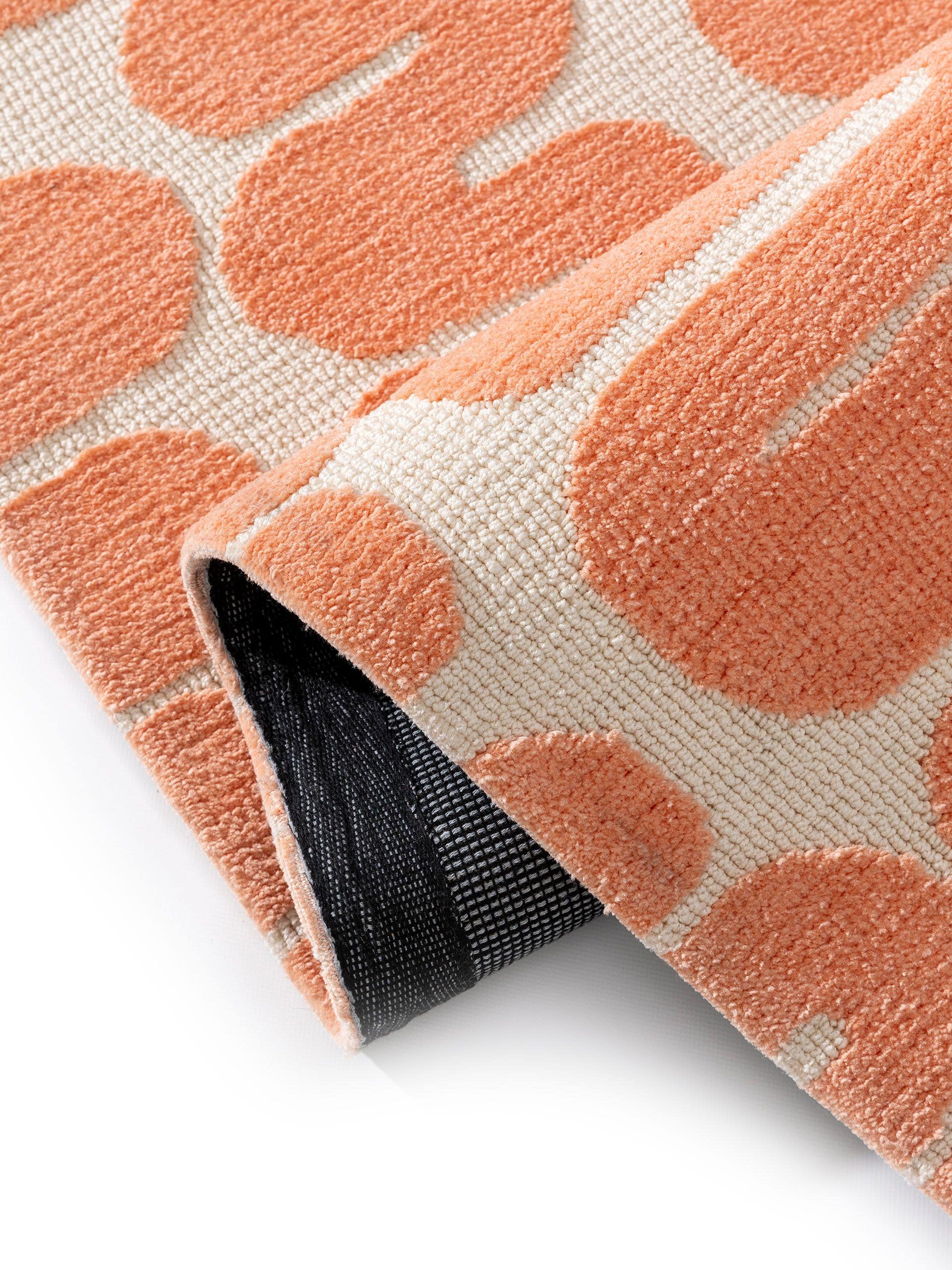 Rug made of 100% Polyester (Microfiber) in Orange with a 6 - 10 mm high pile by benuta Pop