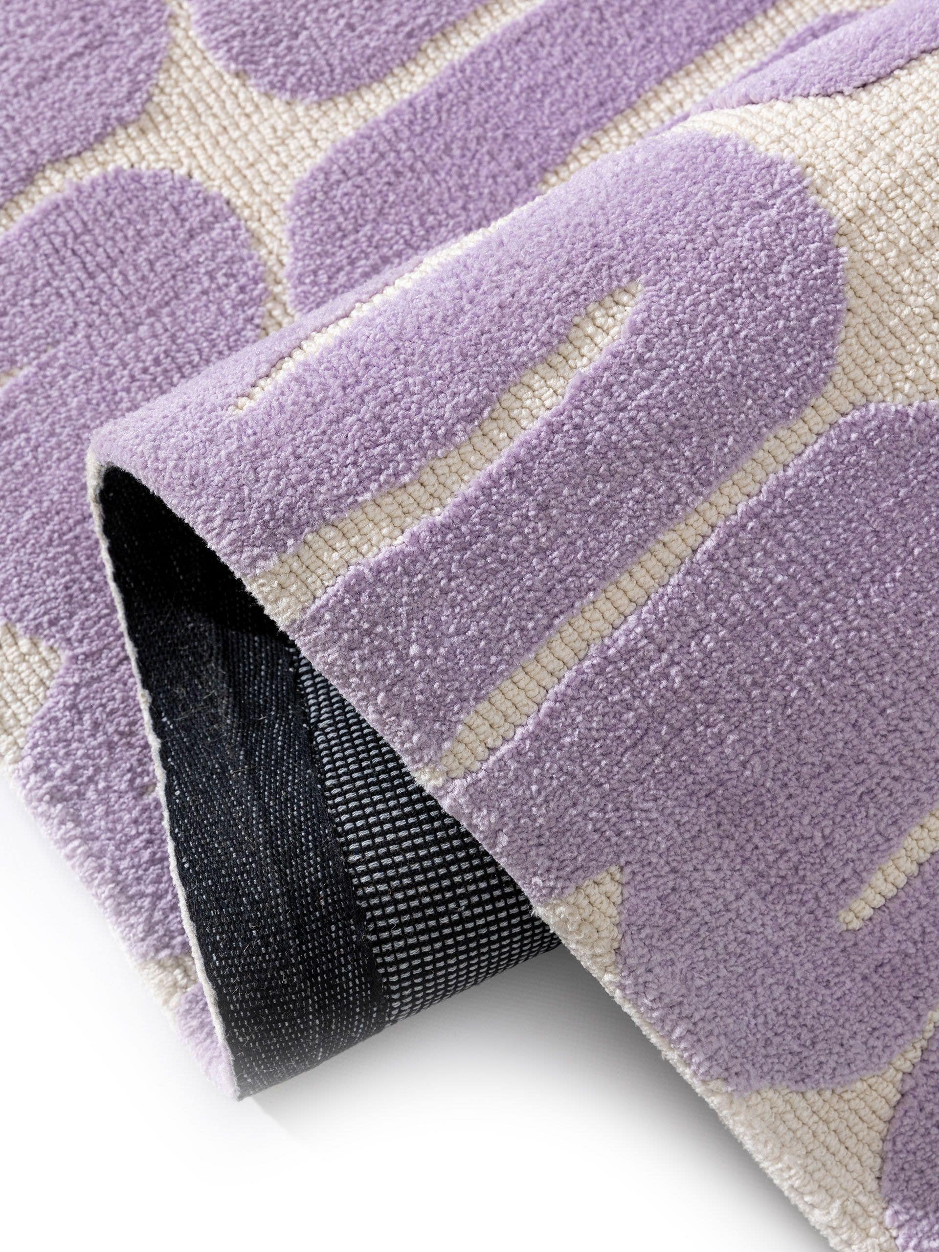 Tappeto di 100% Poliestere (Microfibra) in Viola con pelo alto 6 - 10 mm da benuta Pop