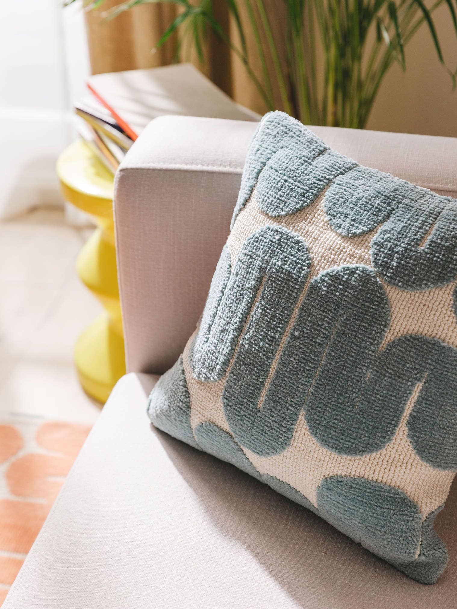 Kissenbezug Ally Mint im Design Abstrakt aus 100% Polyester (Mikrofaser) von benuta Pop