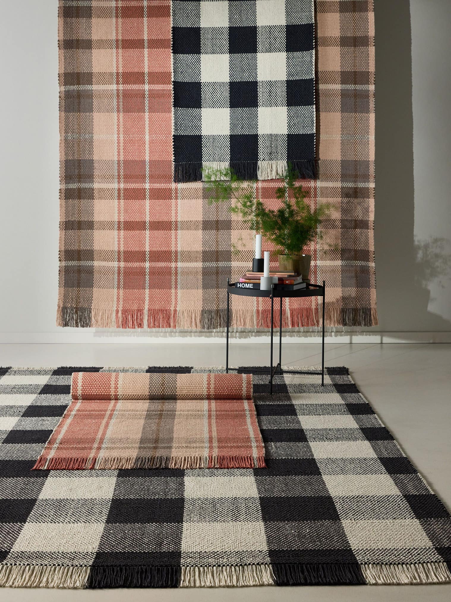Teppich aus 100% Baumwolle in Schwarz/Weiß mit bis 5 mm hohem Flor von benuta Pop