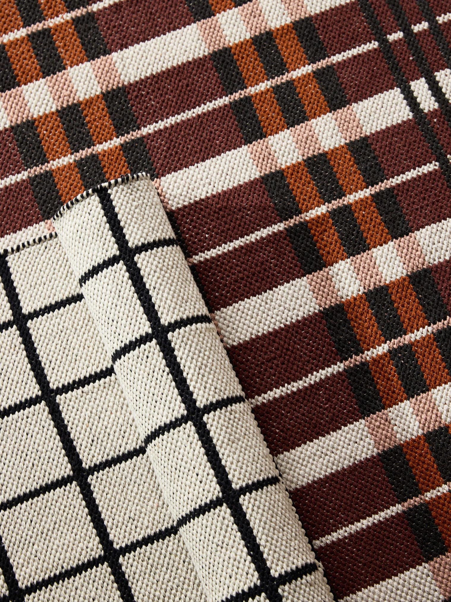 Tapis en 100% Coton en Marron avec une pile de 1- 5 mm de hauteur de benuta Pop
