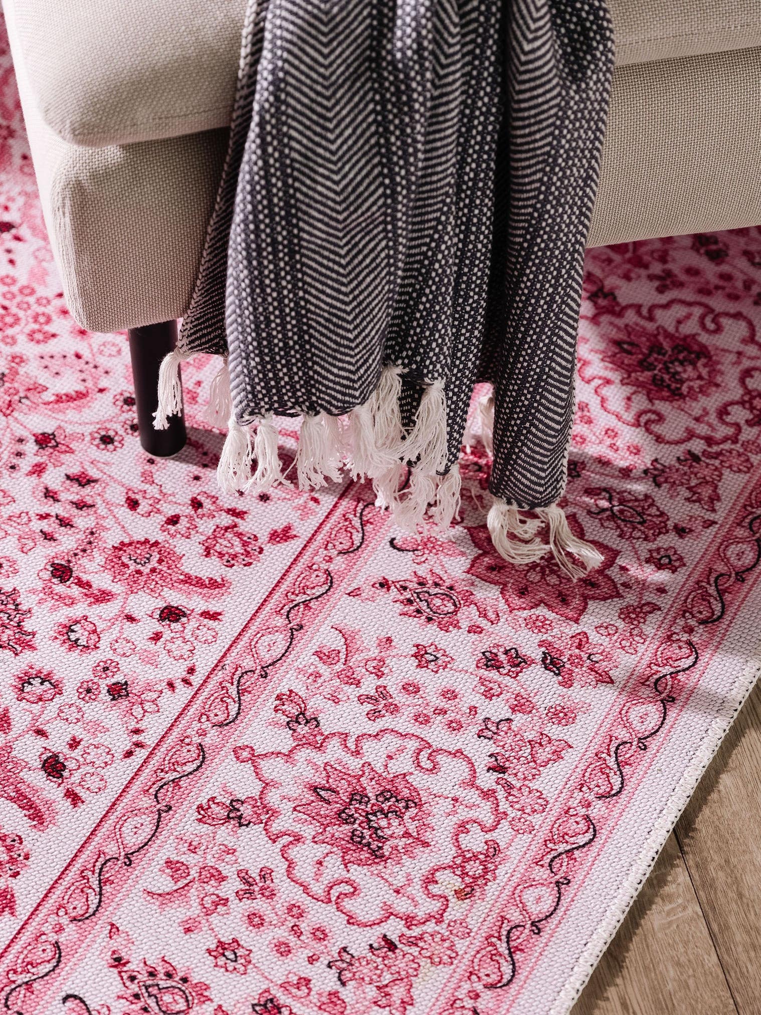 Tappeto di 70% Poliestere, 30% Cotone in Rosa con pelo alto 1- 5 mm da benuta Pop