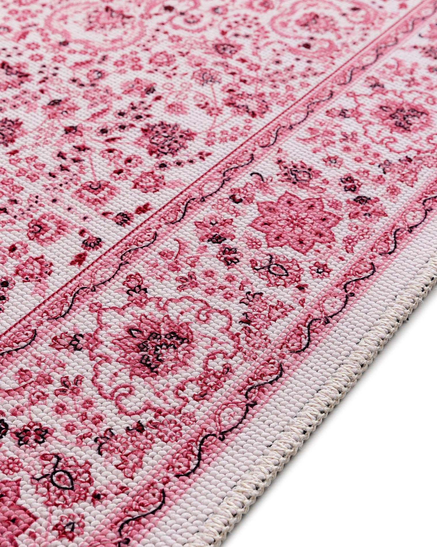 Koberec z 70 % polyester, 30 % bavlna v Růžová s vlasem výšky do 5 mm od benuta Pop