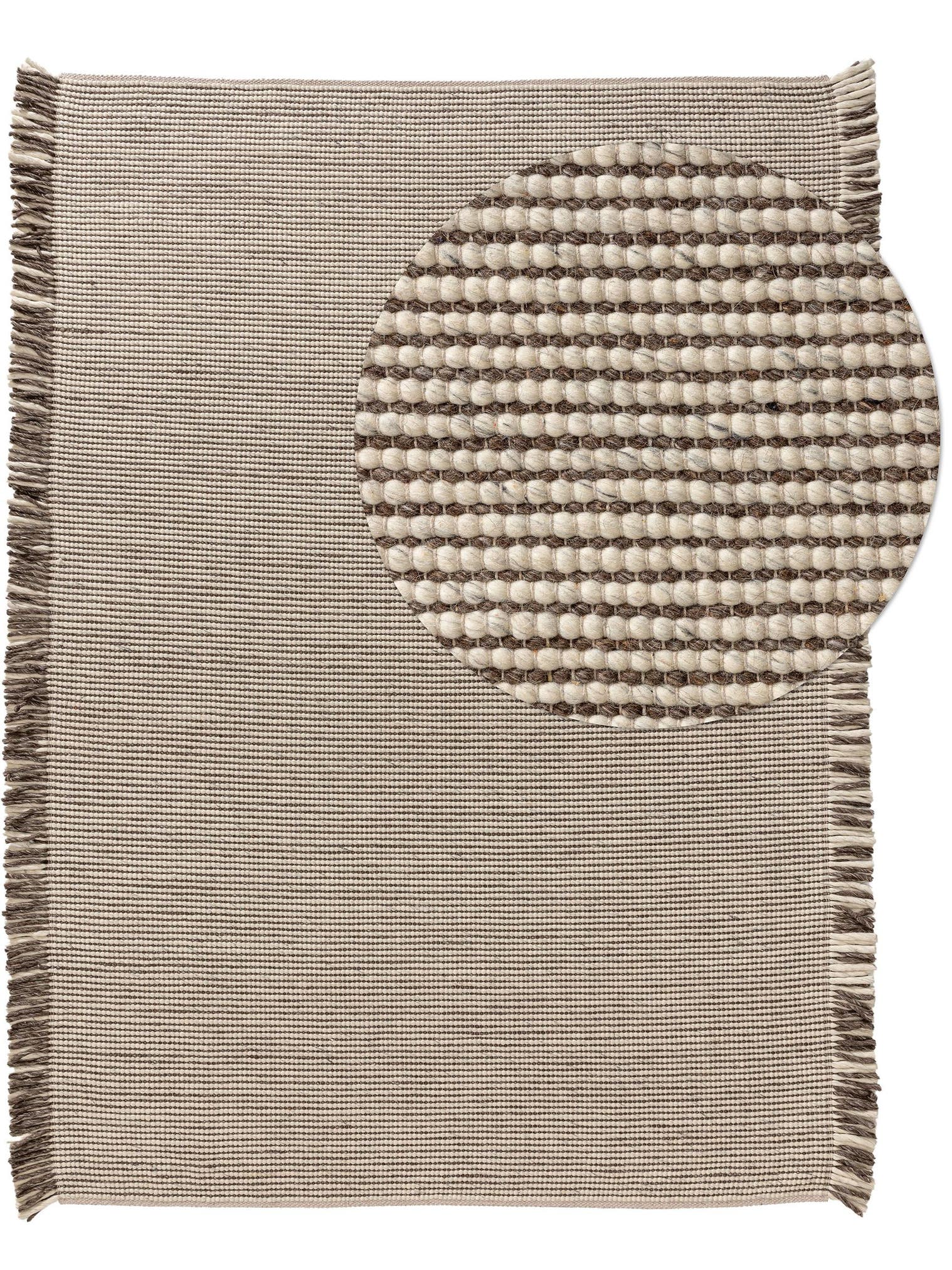 Teppich aus 60% Wolle, 25% Polyester, 15% Viskose in Beige mit bis 5 mm hohem Flor von benuta Pure