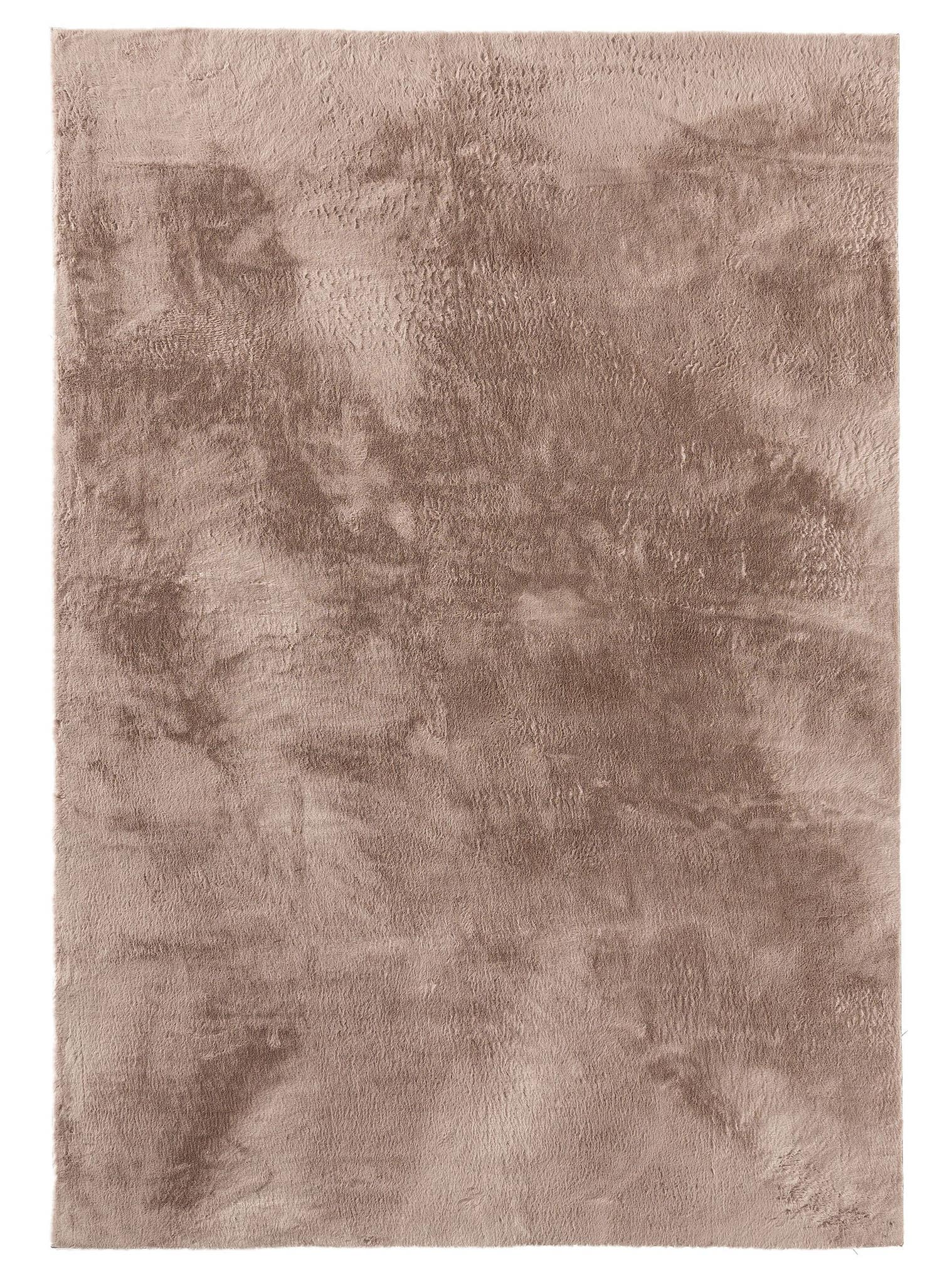 Teppich aus 100% Polyester in Taupe mit 11 bis 20 mm hohem Flor von benuta Basic