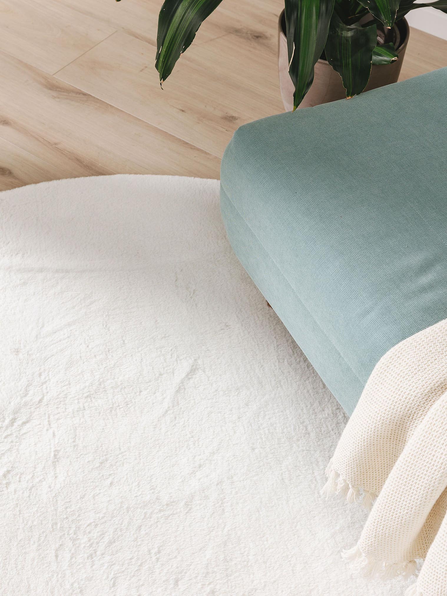 Teppich aus 100% Polyester in Beige mit 11 bis 20 mm hohem Flor von benuta Basic