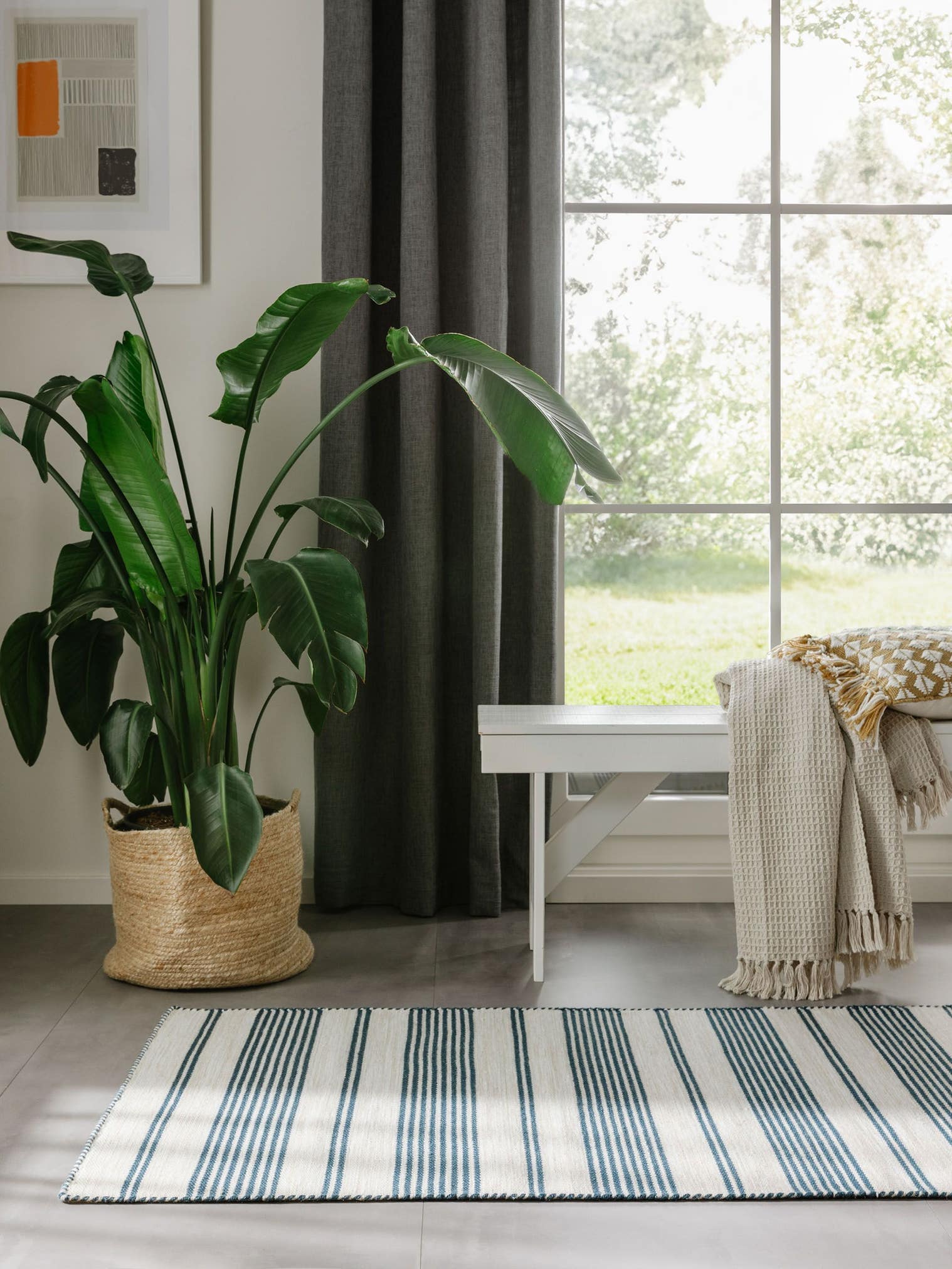 Rug made of 100% Polyester (recycled PET) in Blue with a 1- 5 mm high pile by benuta Nest