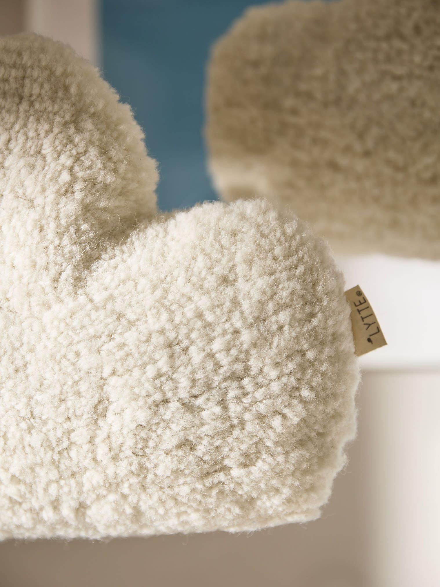 Cushion Lumi Cream in KidsDesign design made of 100% Wool from (New Zealand) by Lytte