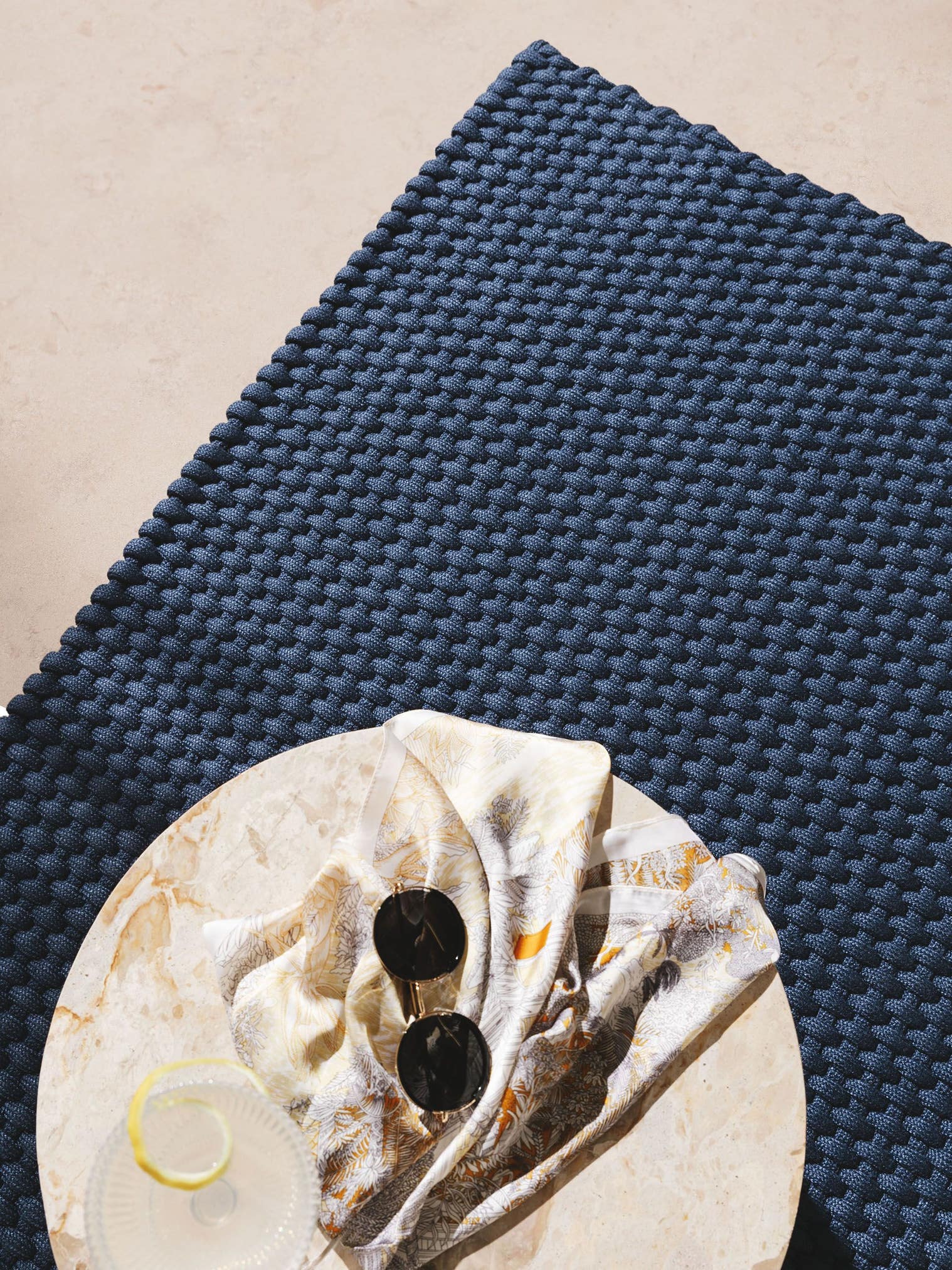 Rug made of 100% Polyester (recycled PET) in Blue with a 6 - 10 mm high pile by benuta Finest