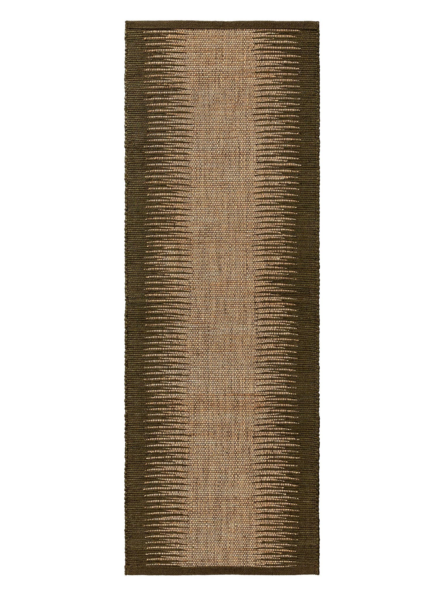 Teppich aus 79% Polyester, 20% Baumwolle, 1% Latex in Grün mit bis 5 mm hohem Flor von benuta Pure