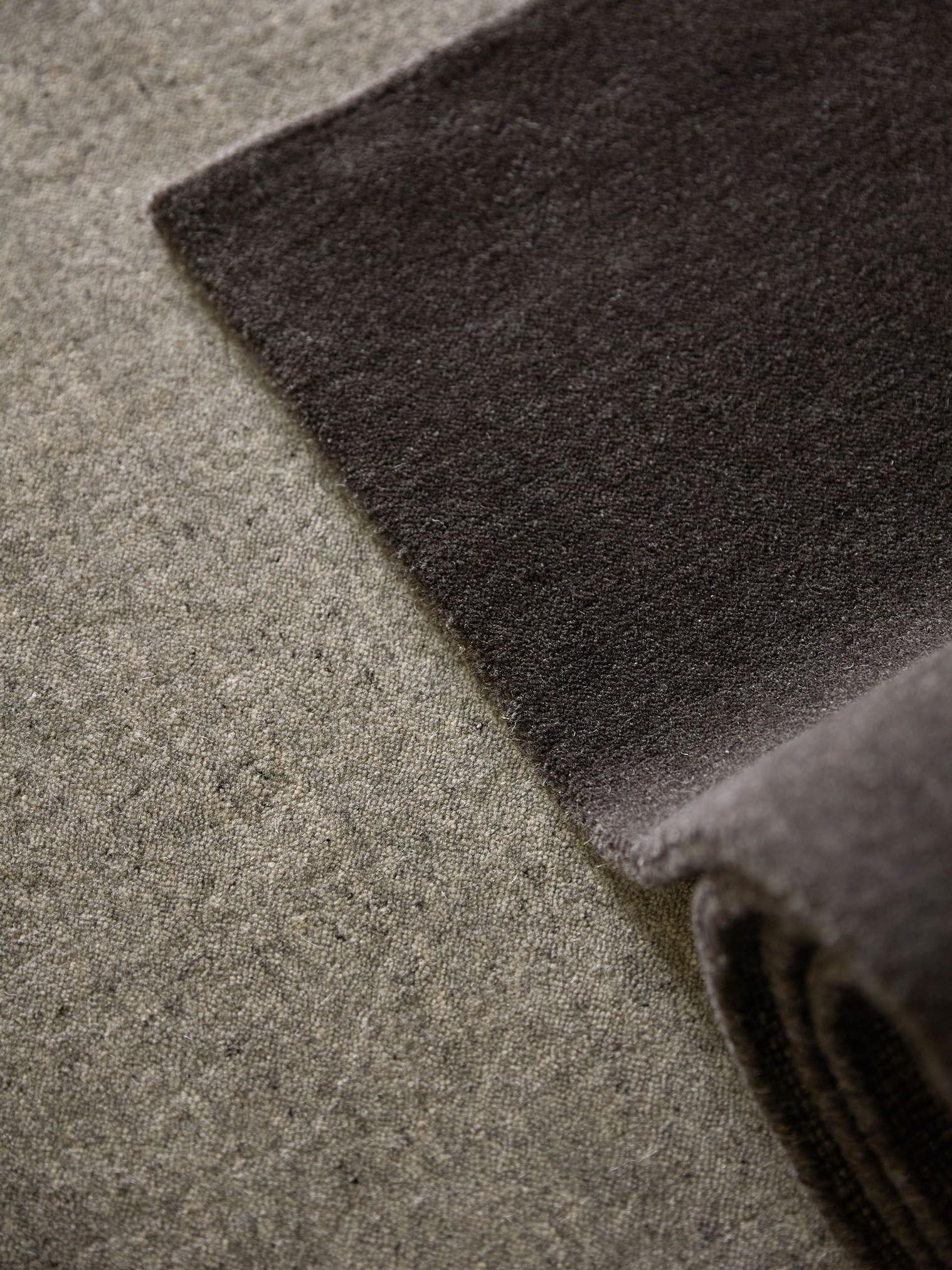 Rug made of 100% Wool in Grey with a 11 - 20 mm high pile by benuta Pure