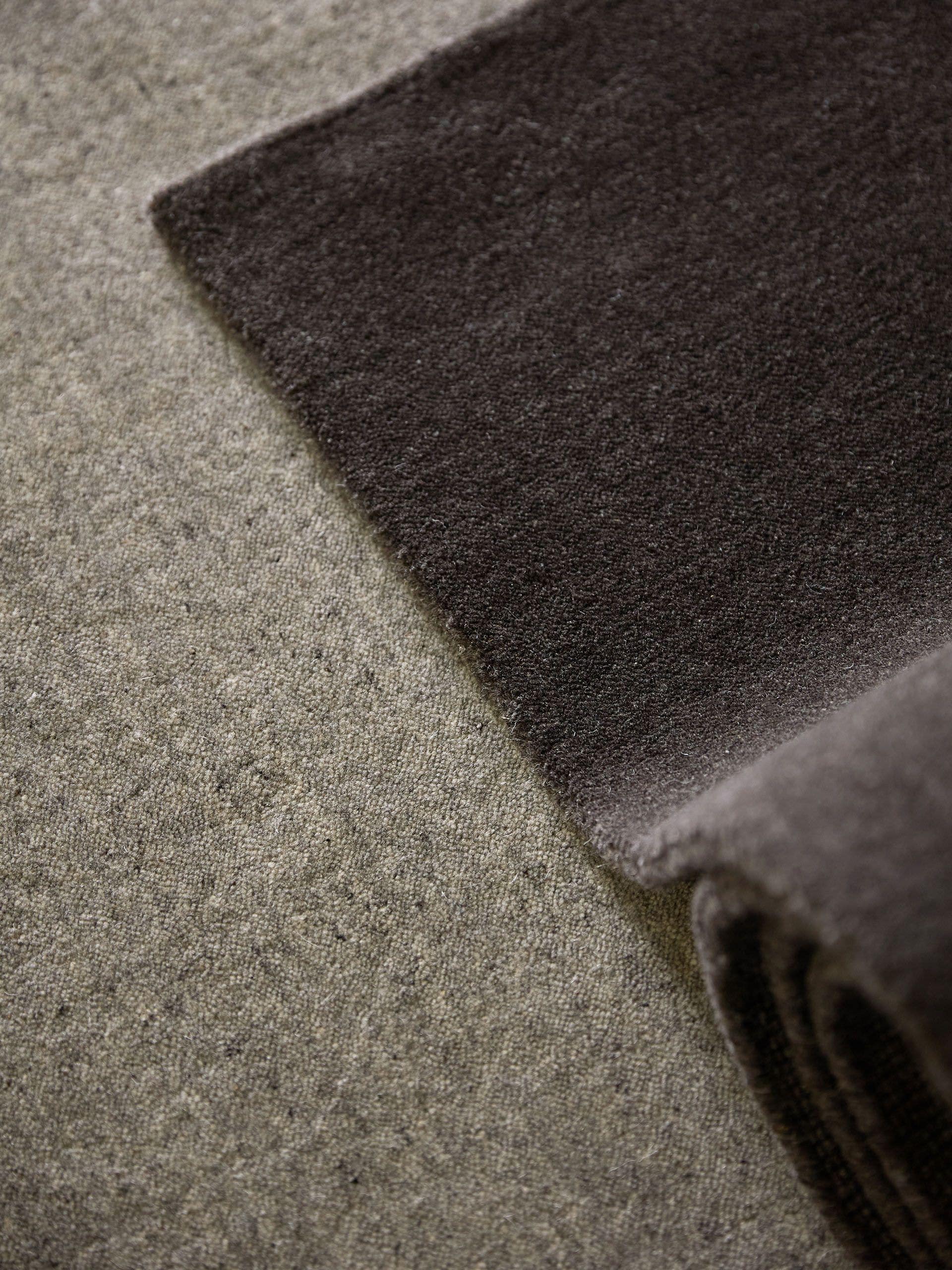 Rug made of 100% Wool in Grey with a 11 - 20 mm high pile by benuta Pure