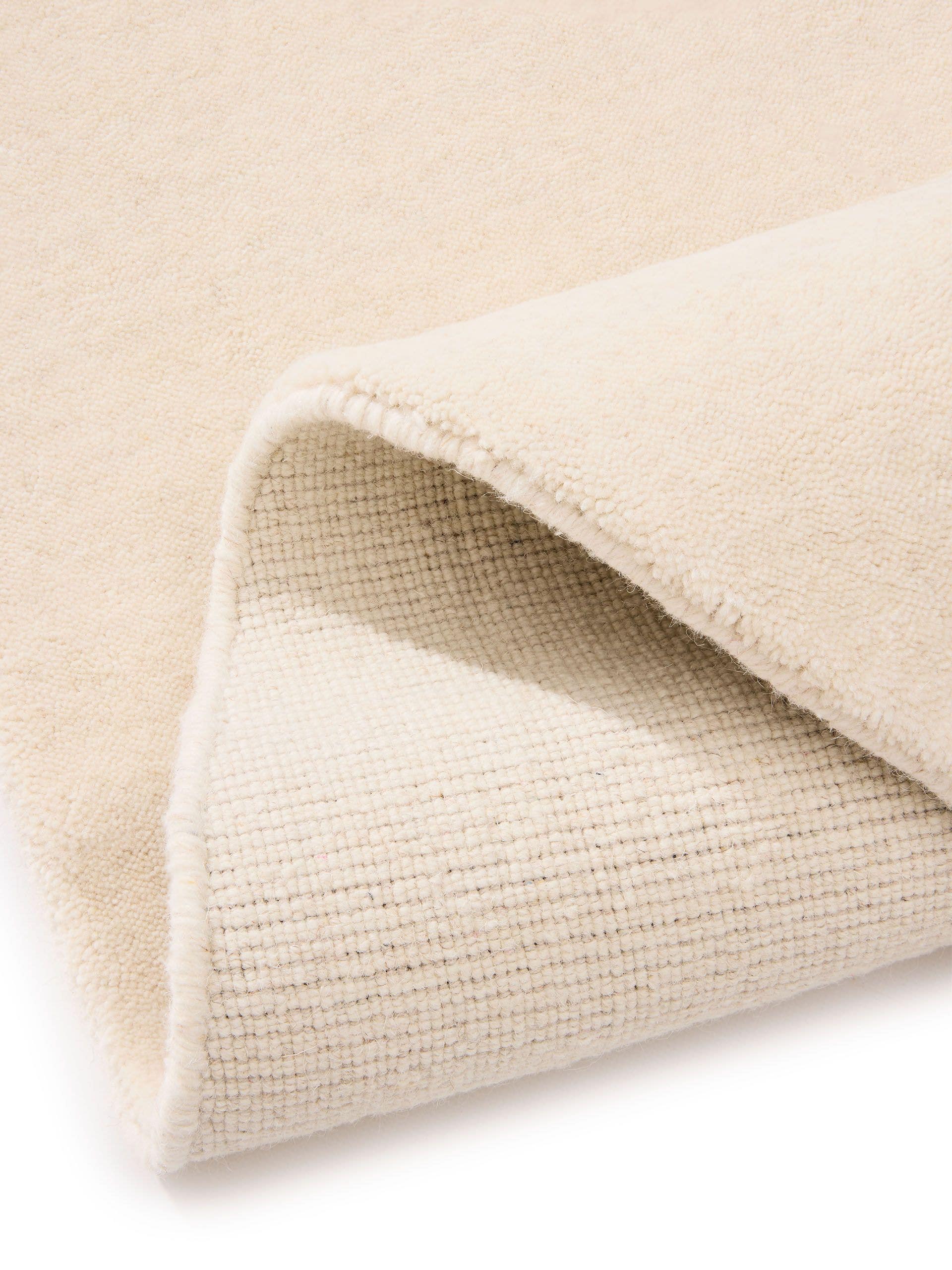 Matta av 100% Ull i Beige med 11 - 20 mm hög lugg från benuta Pure