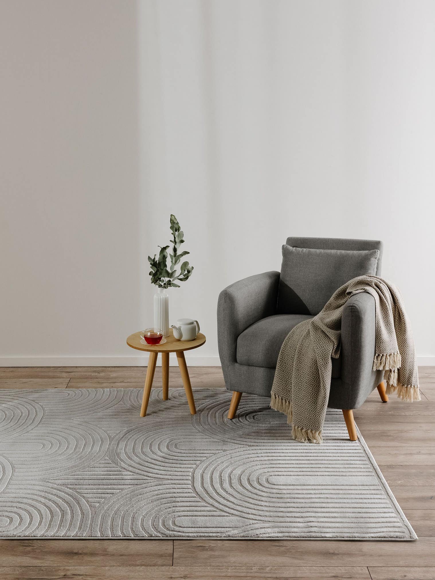 Rug made of 60% Polyester, 40% Polypropylene in Grey with a 6 - 10 mm high pile by benuta Basic