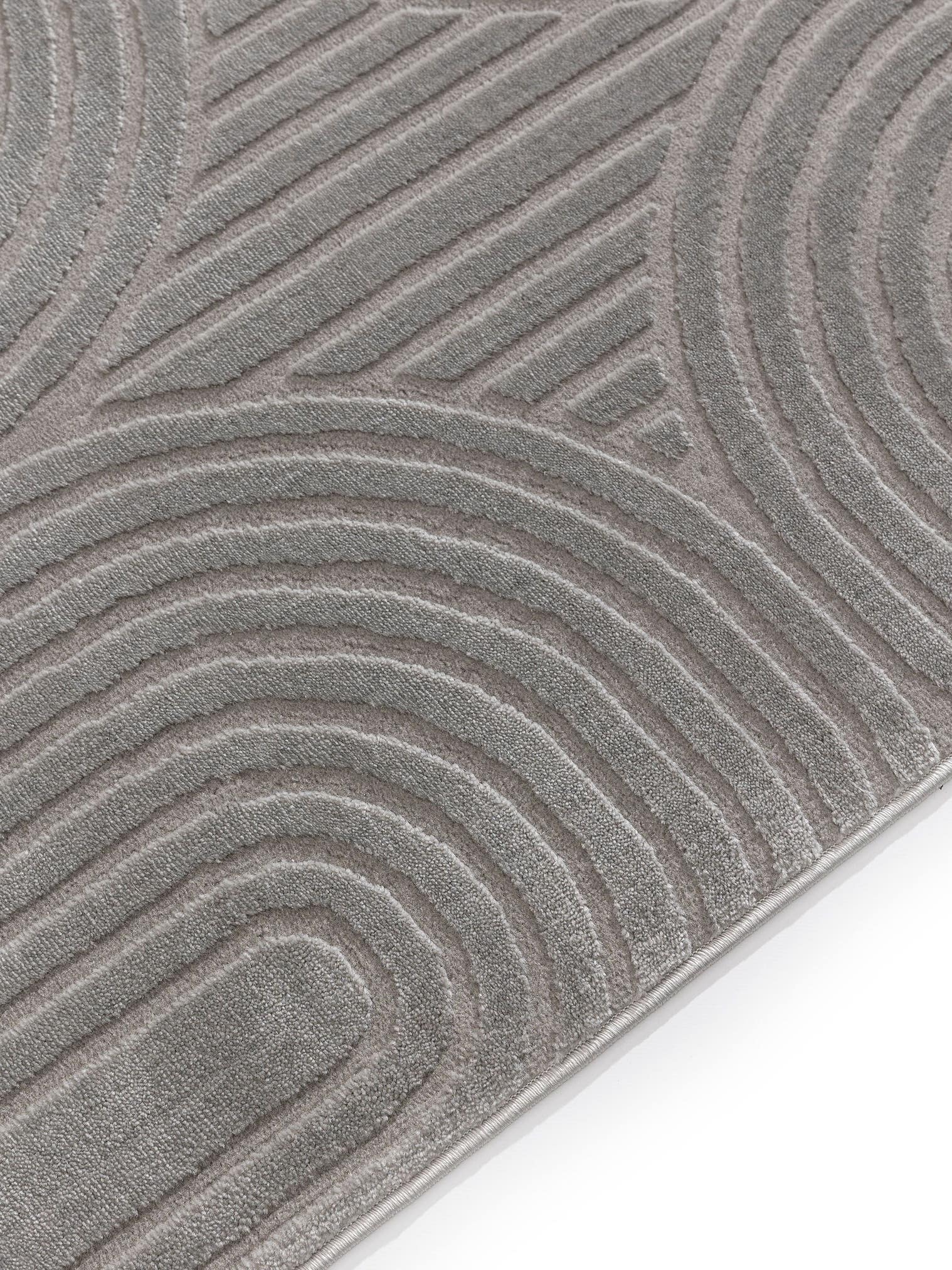 Rug made of 60% Polyester, 40% Polypropylene in Grey with a 6 - 10 mm high pile by benuta Basic