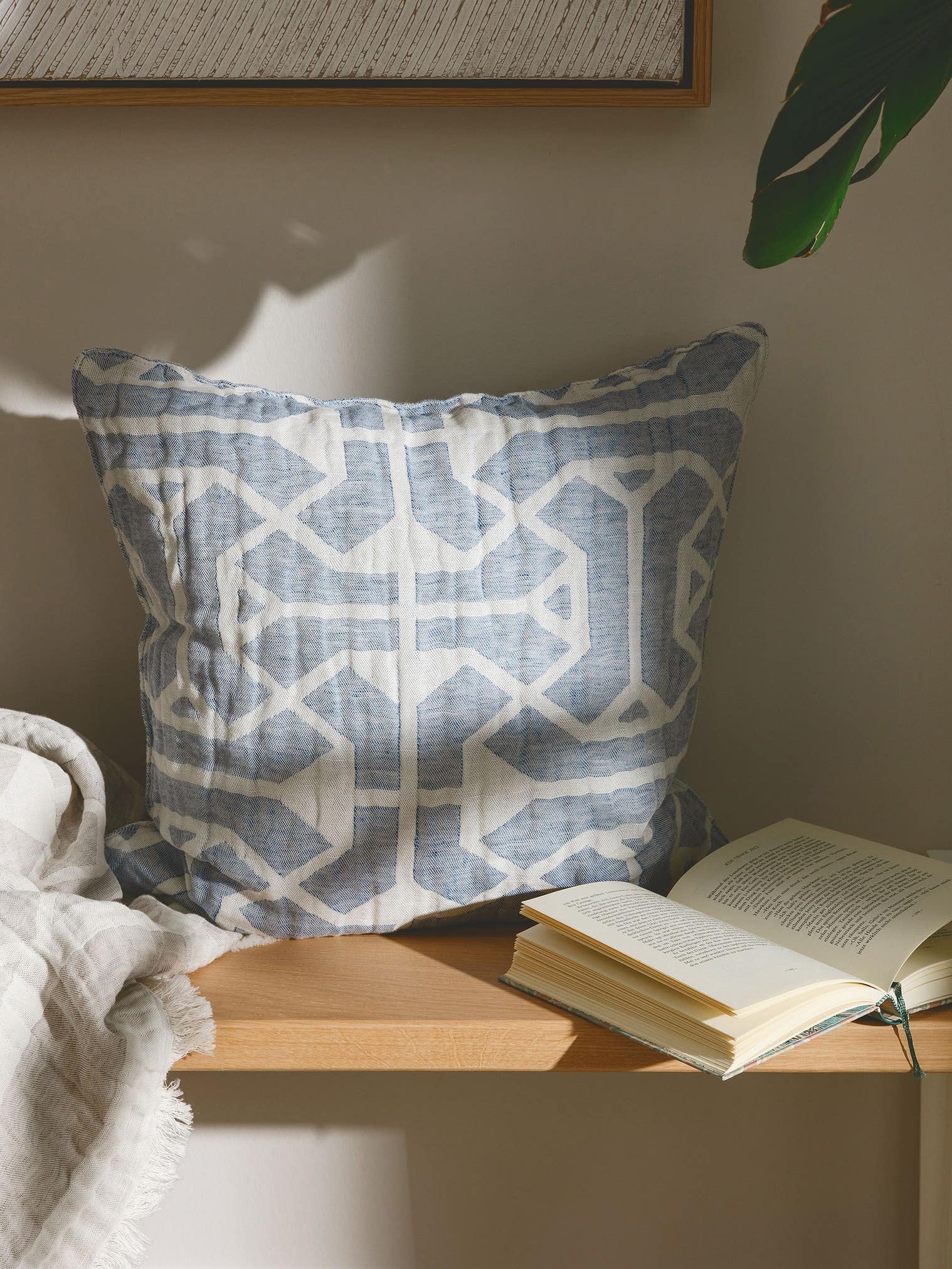Kissenbezug aus Leinen-Mix Sabine Blau im Design Geometrisch aus 60% Baumwolle, 40% Leinen von benuta Pure