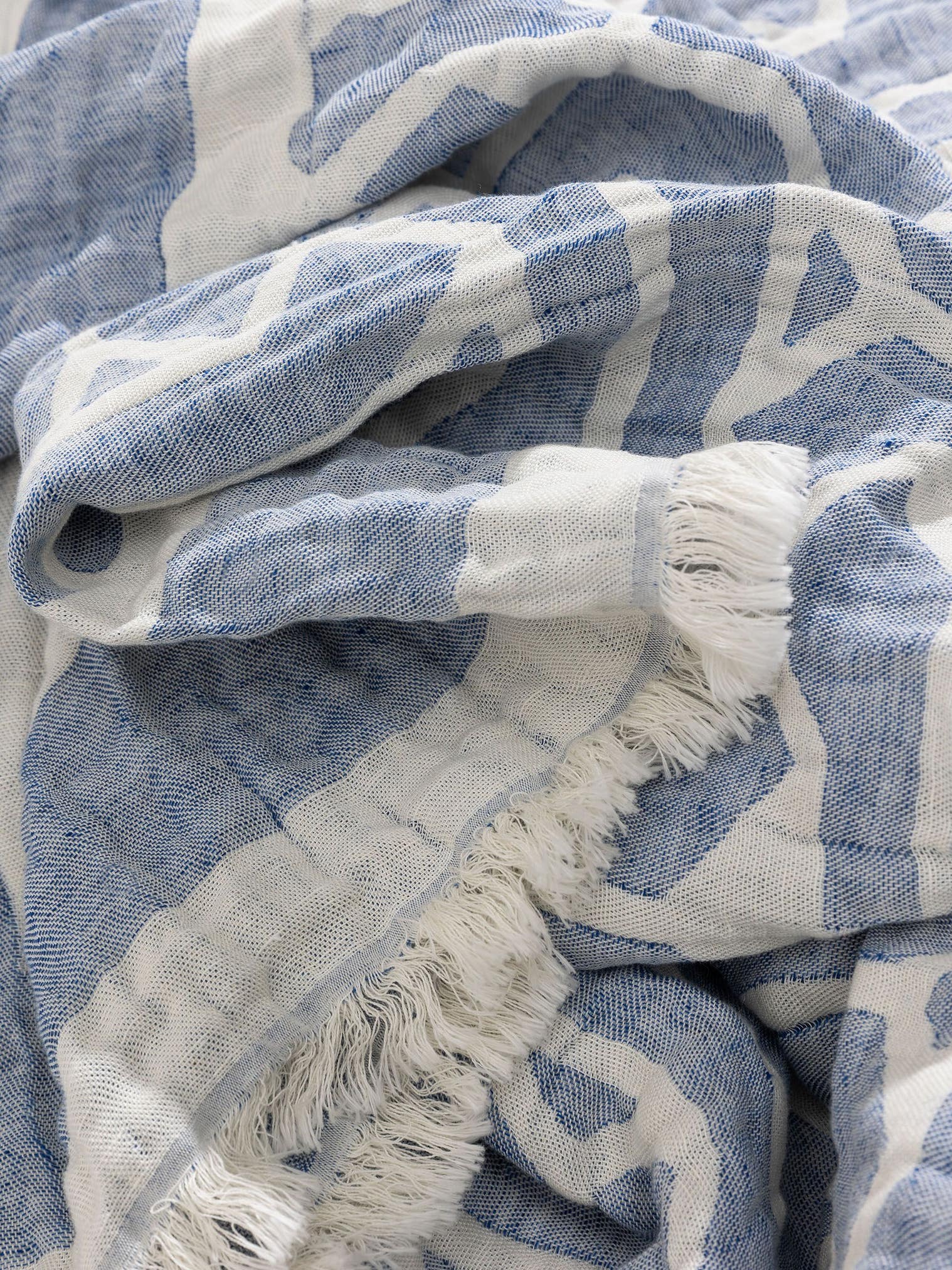 Strop ze směsi lnu Sabine Modrá com design Geometrické em 60% bavlna, 40% len da benuta Pure