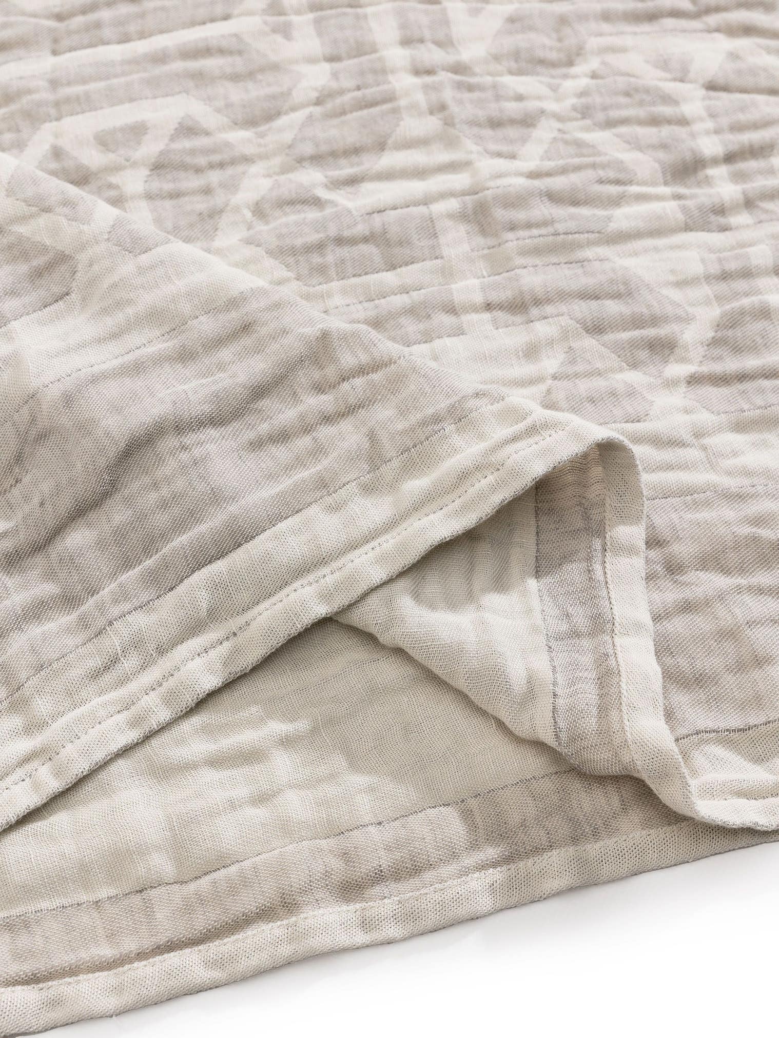 Strop ze směsi lnu Sabine Krémová/béžová com design Geometrické em 60% bavlna, 40% len da benuta Pure