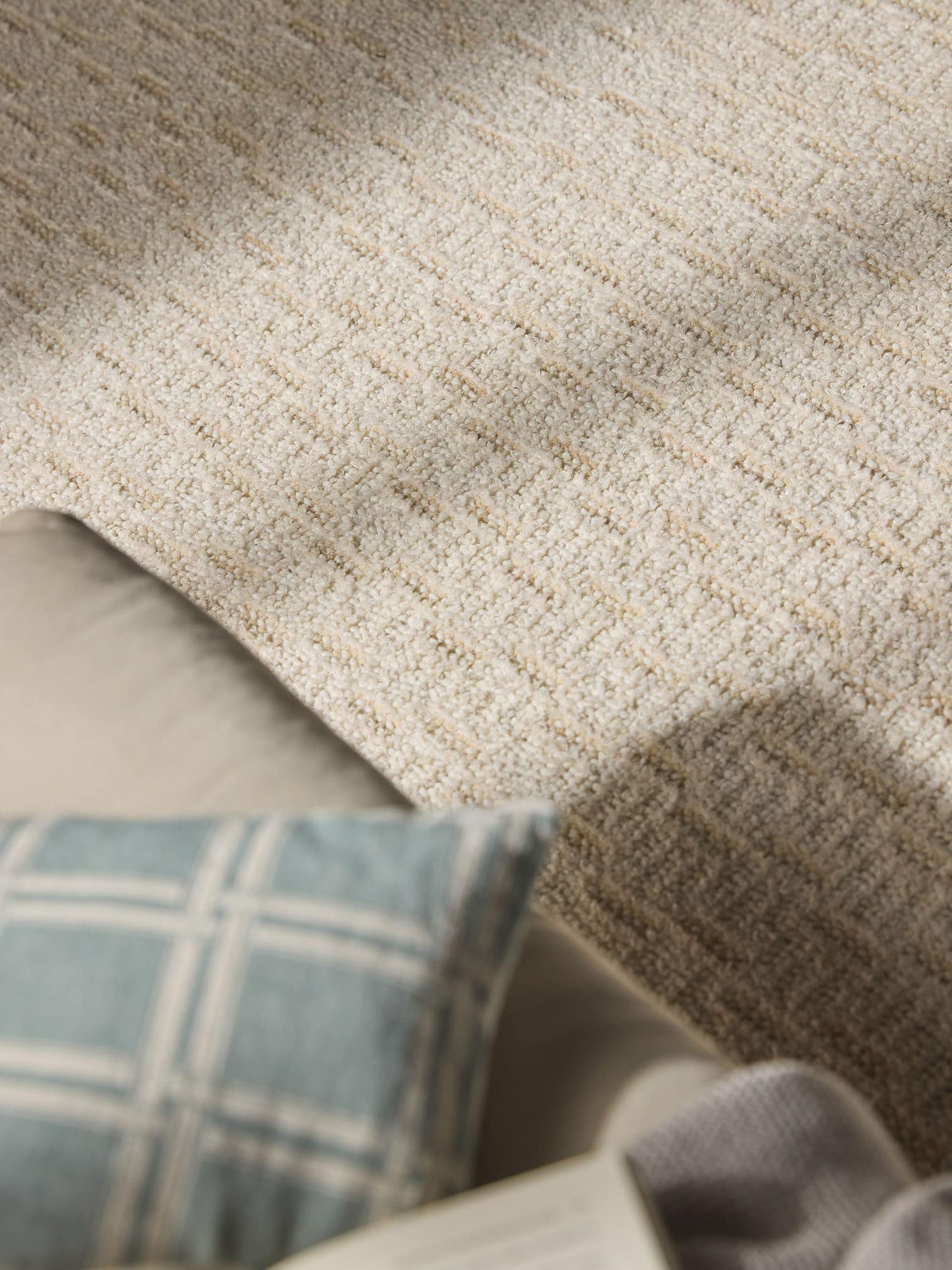 Teppich aus 100% Polyester in Weiß mit 11 bis 20 mm hohem Flor von benuta Nest