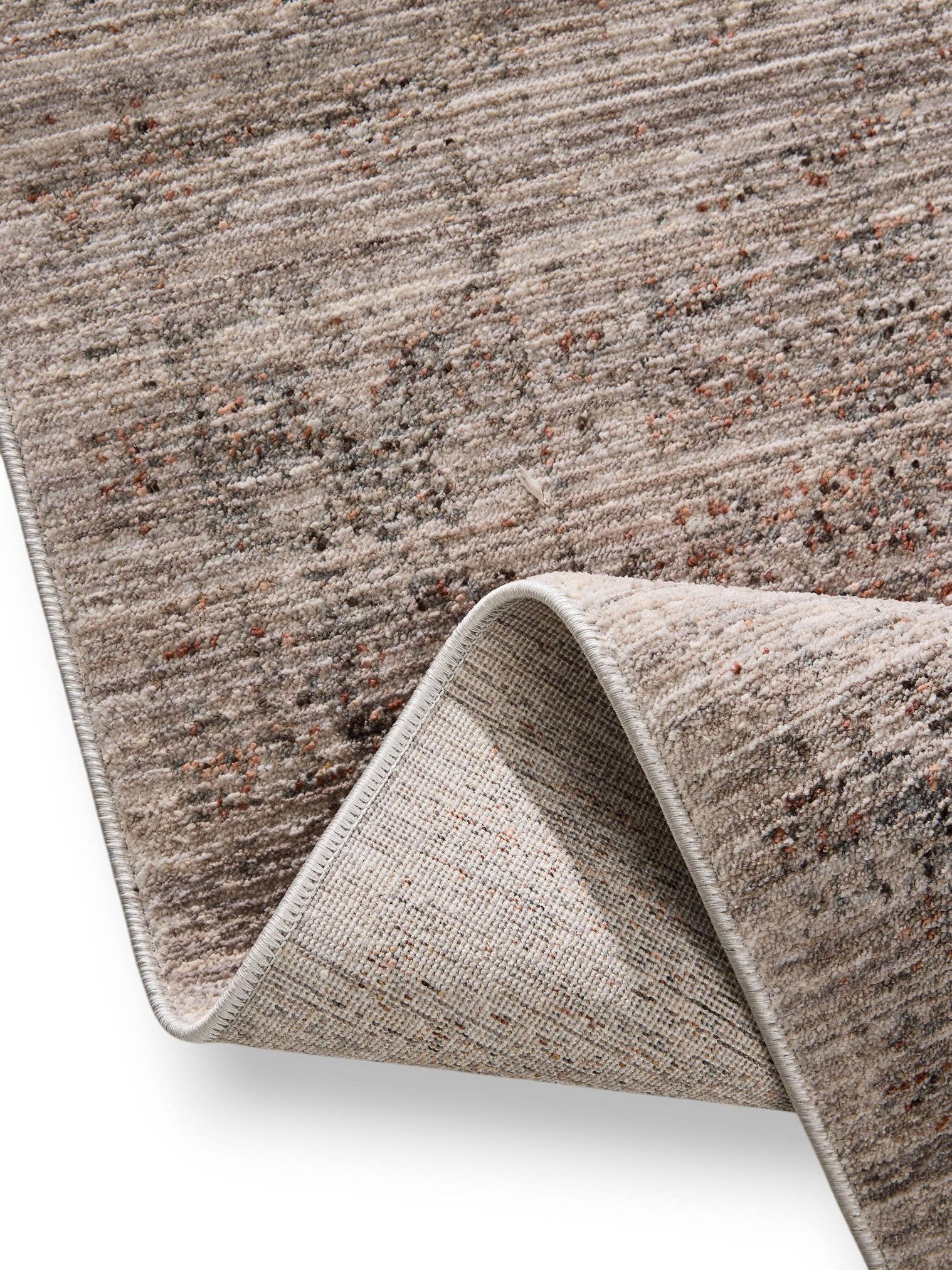 Rug made of 100% Polyester in Grey with a 1- 5 mm high pile by benuta Nest