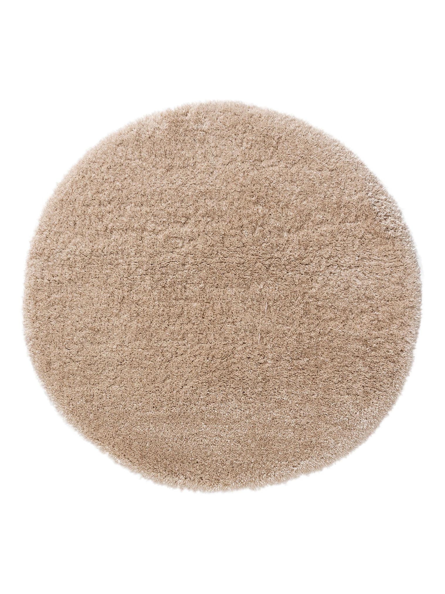 Matta av 100% Polyester i Beige med 41 - 50 mm hög lugg från benuta Pop