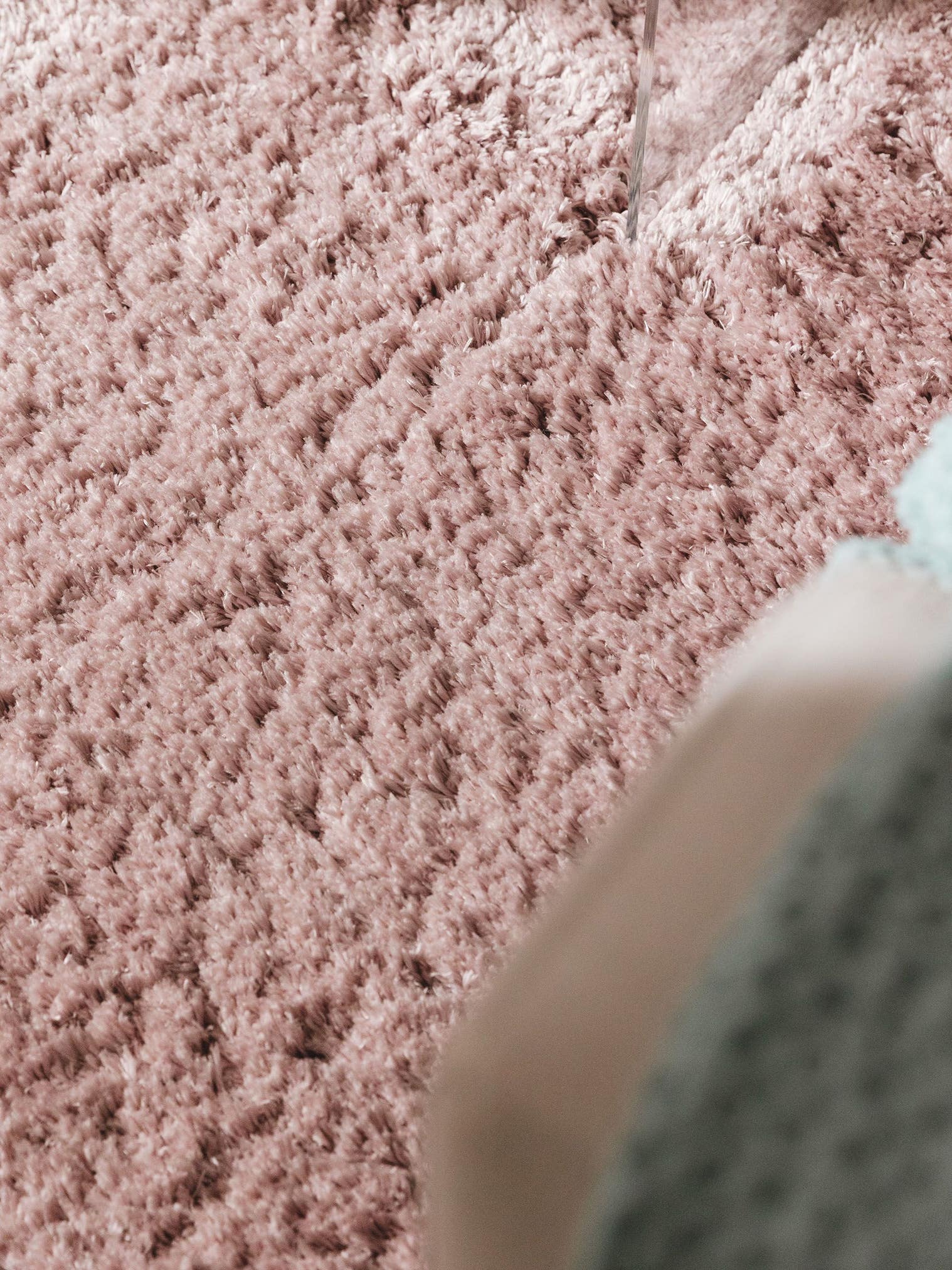 Teppich aus 100% Polyester in Rosa mit 41 bis 50 mm hohem Flor von benuta Pop