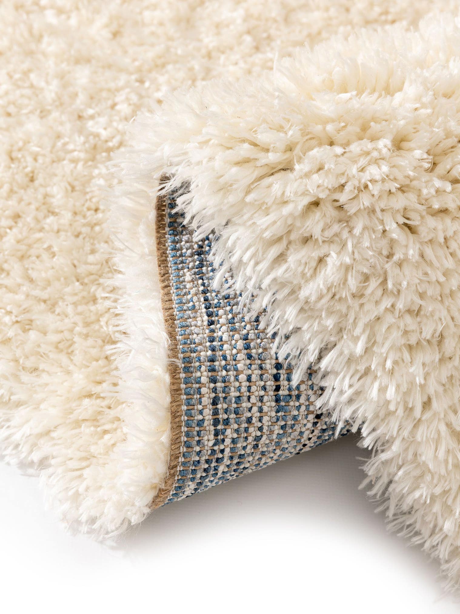 Teppich aus 100% Polyester in Weiß mit 41 bis 50 mm hohem Flor von benuta Pop