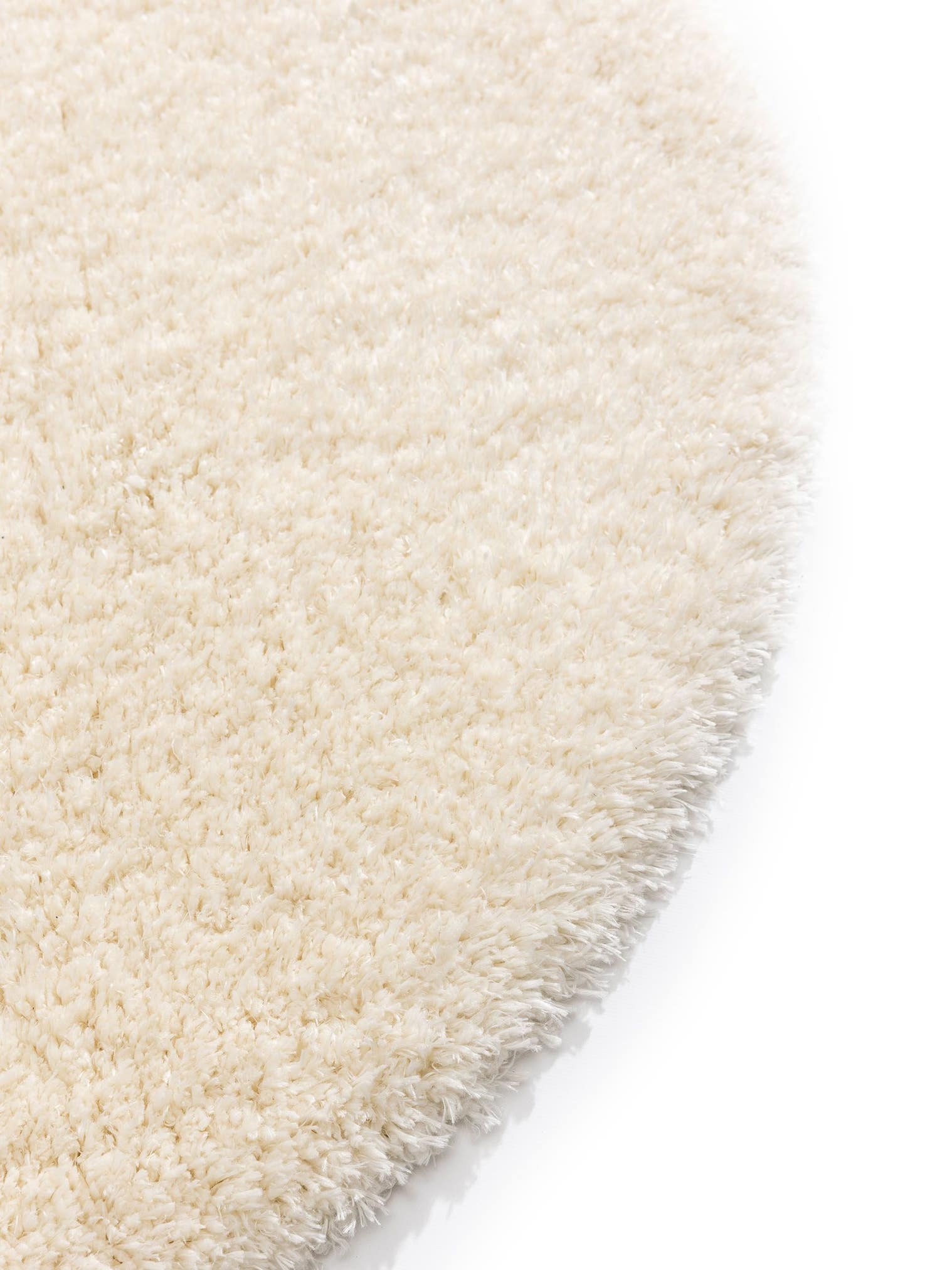 Teppich aus 100% Polyester in Weiß mit 41 bis 50 mm hohem Flor von benuta Pop