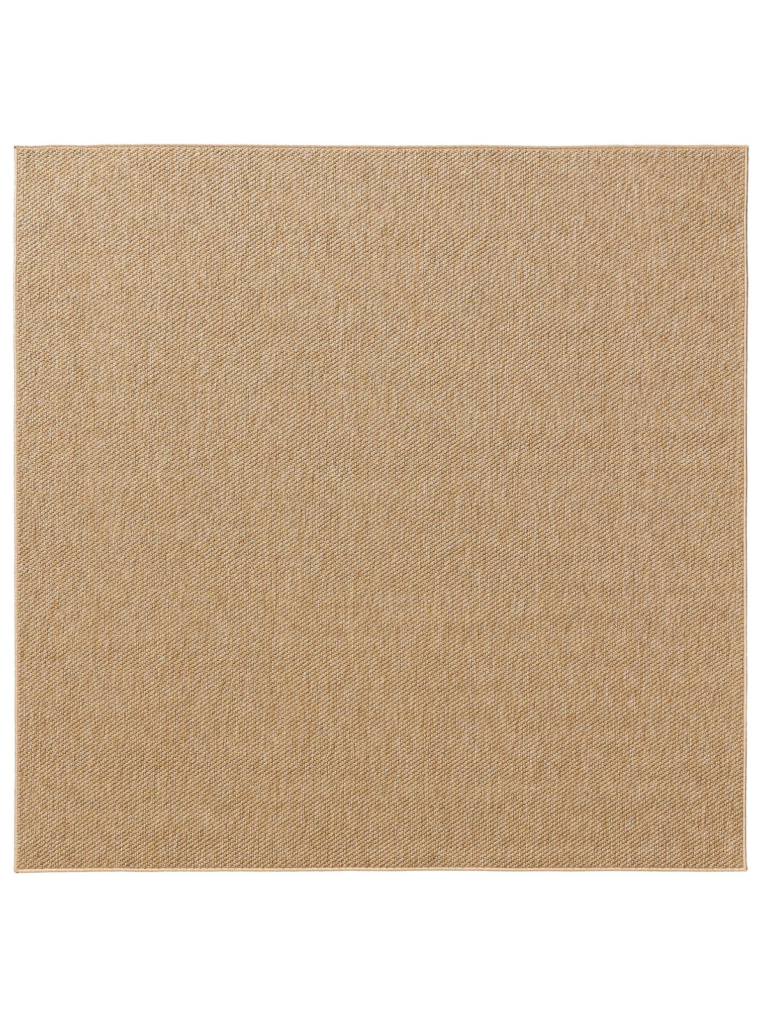 Teppich aus 100% Polypropylen in Beige mit bis 5 mm hohem Flor von benuta Basic