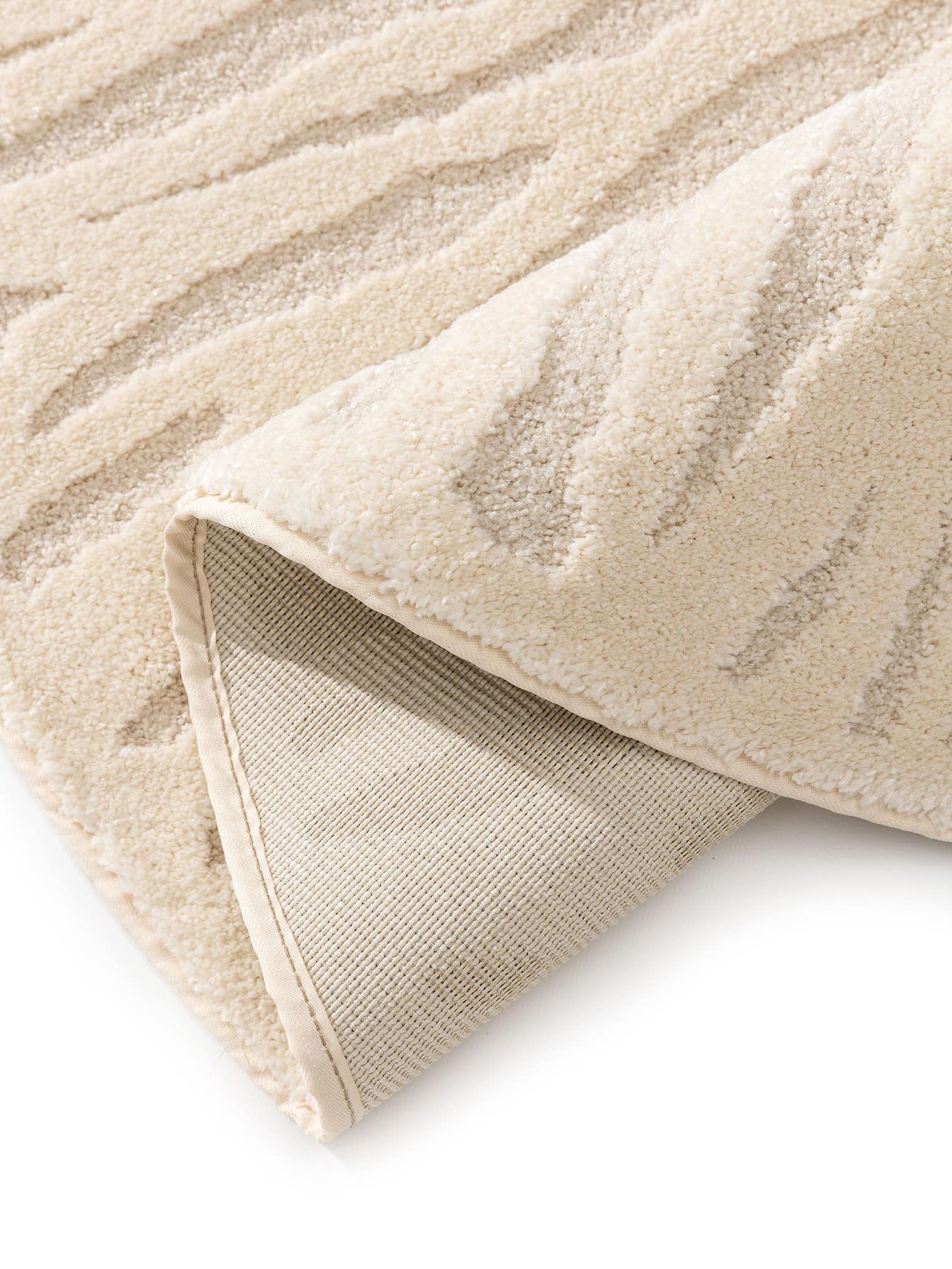 Rug made of 60% Polypropylene, 40% Polyester in Beige with a 11 - 20 mm high pile by benuta Nest