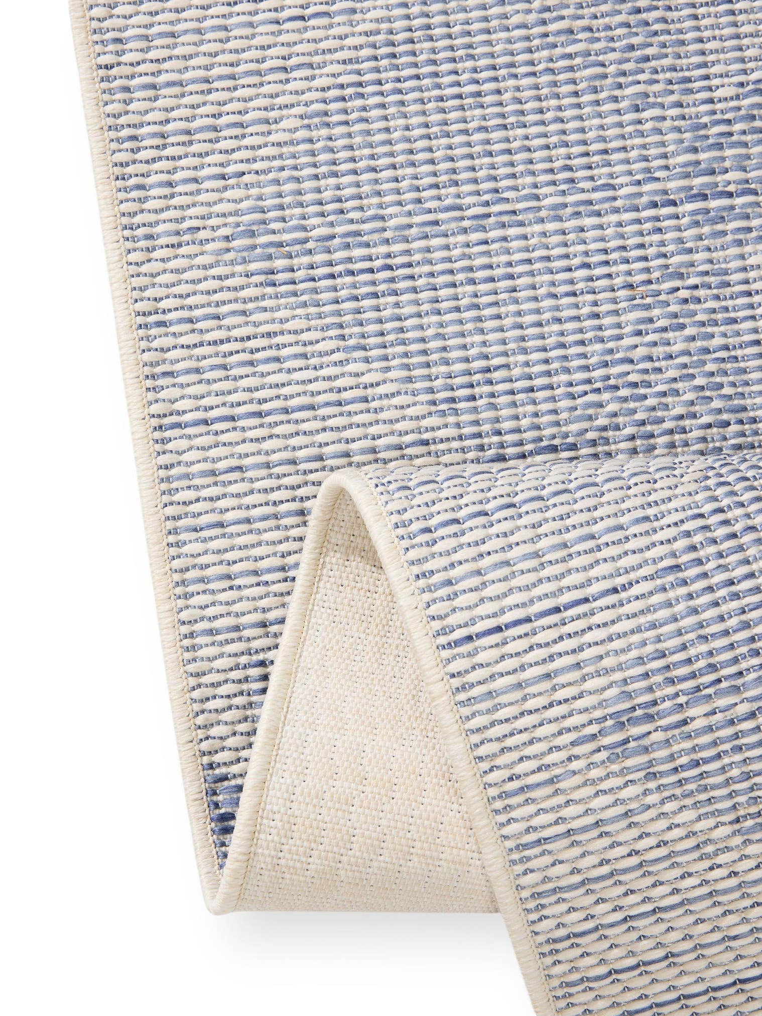 Teppich aus 100% Polypropylen in Blau mit bis 5 mm hohem Flor von benuta Nest