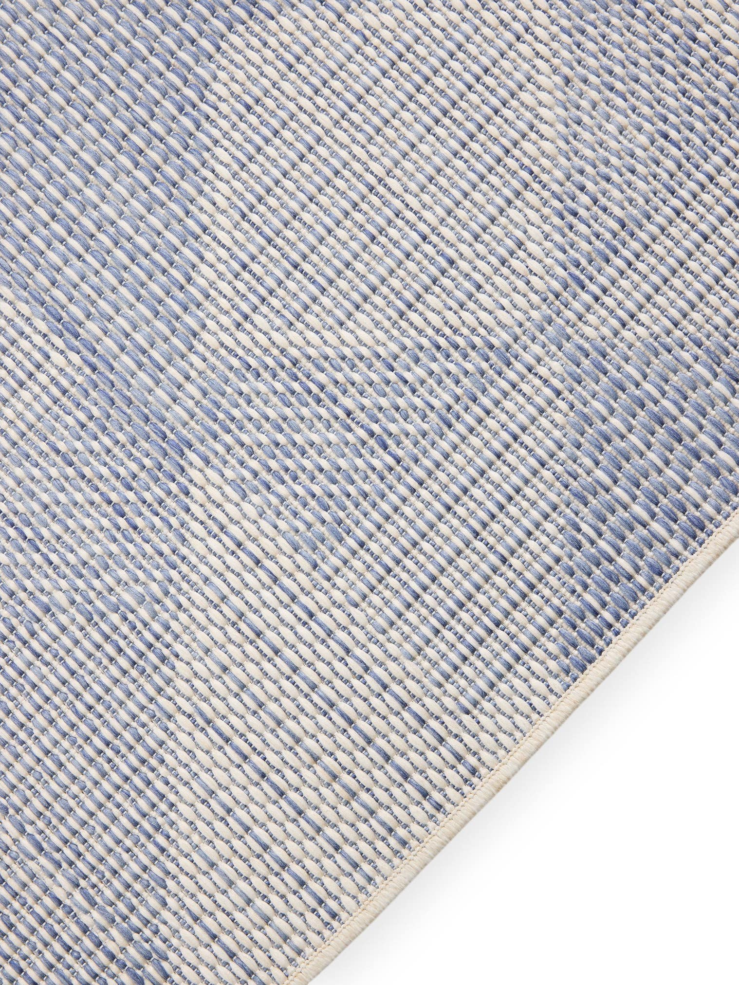 Teppich aus 100% Polypropylen in Blau mit bis 5 mm hohem Flor von benuta Nest
