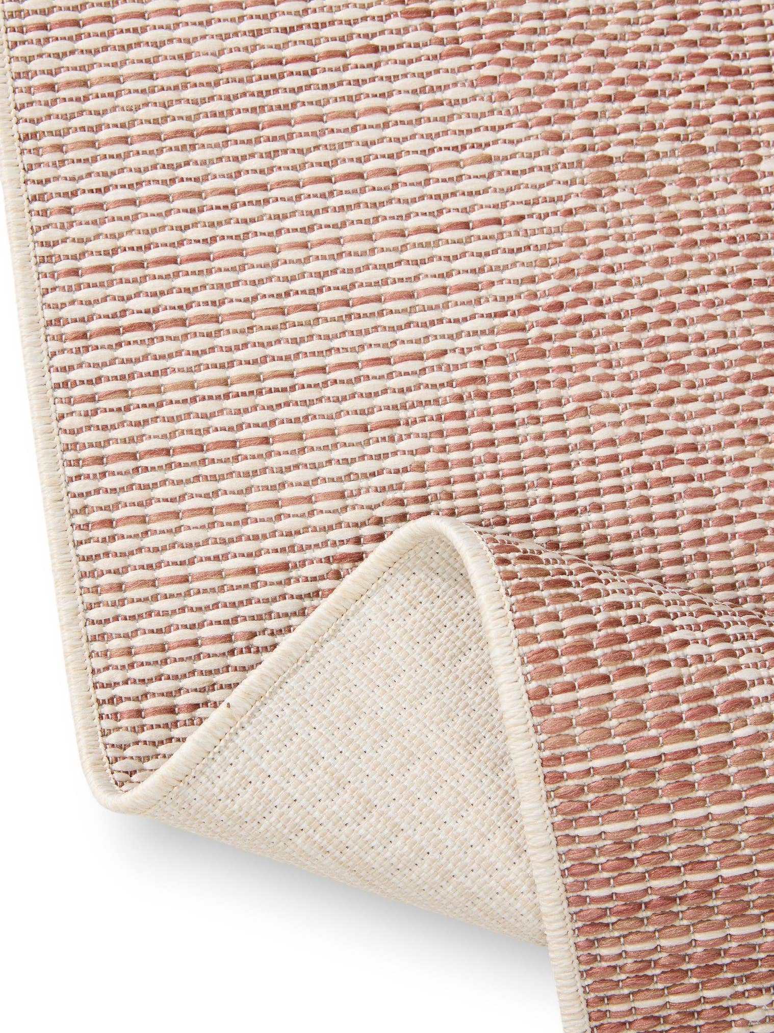 Teppich aus 100% Polypropylen in Braun mit bis 5 mm hohem Flor von benuta Nest