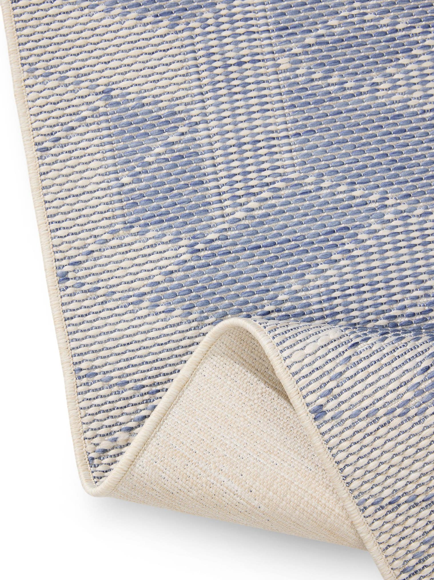 Teppich aus 100% Polypropylen in Blau mit bis 5 mm hohem Flor von benuta Nest