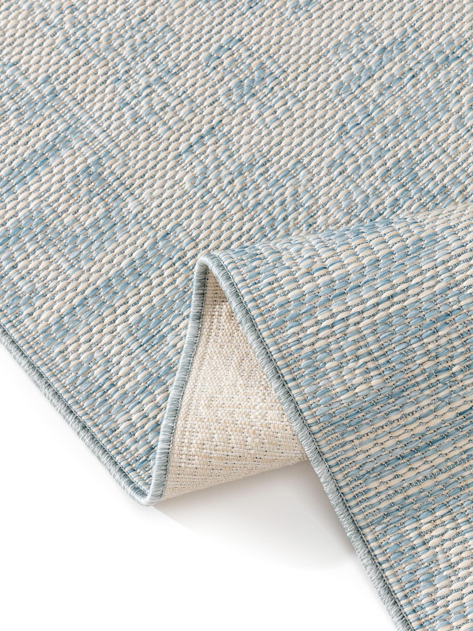 Teppich aus 100% Polypropylen in Blau mit bis 5 mm hohem Flor von benuta Nest