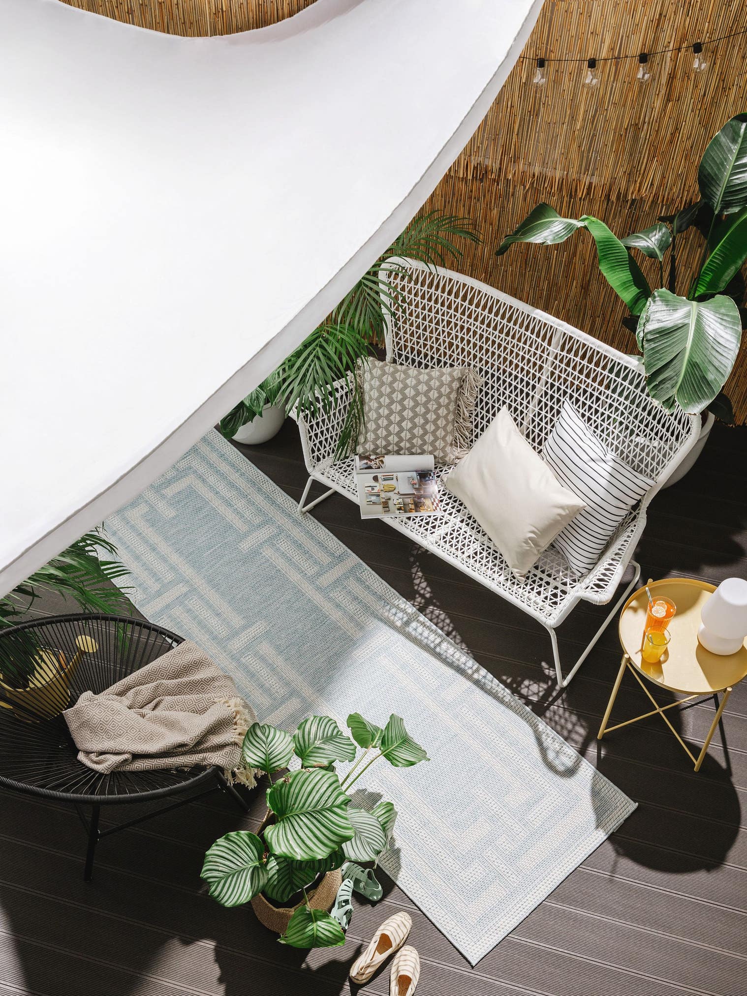 Rug made of 100% Polypropylene in Blue with a 1- 5 mm high pile by benuta Nest