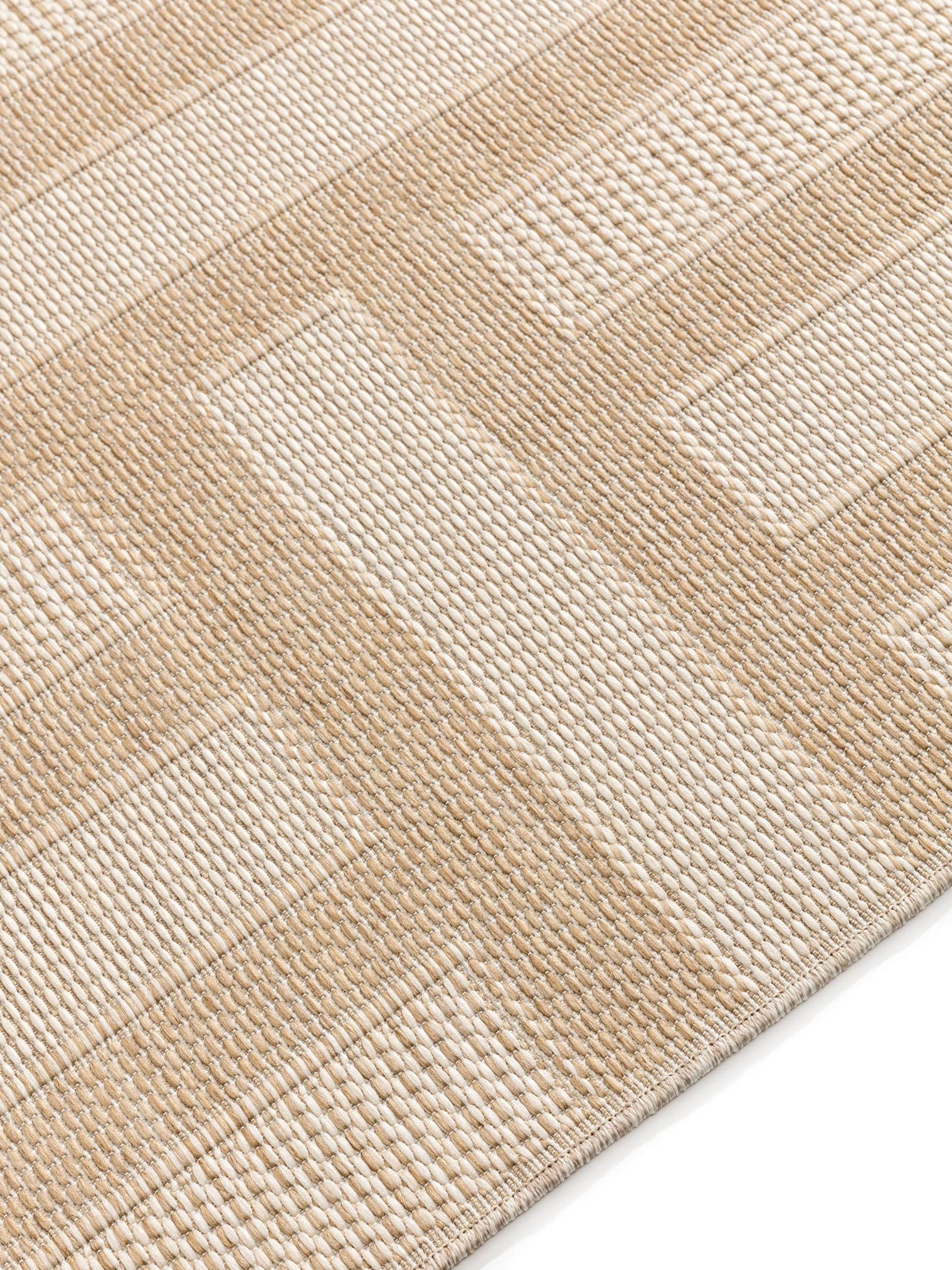 Tapete de 100% polipropileno em Branco com pelo de até 5 mm de altura da benuta Nest