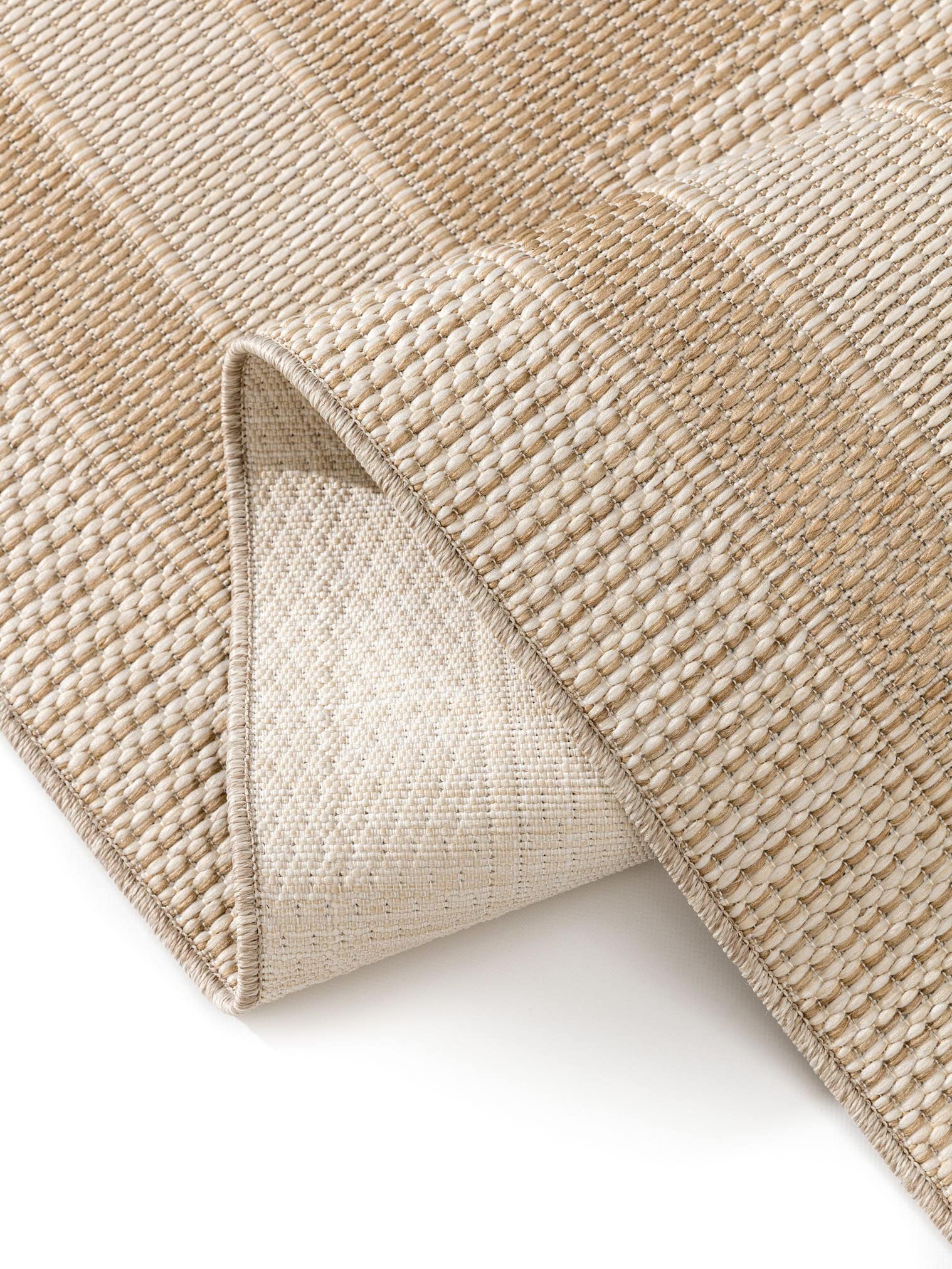 Tapete de 100% polipropileno em Branco com pelo de até 5 mm de altura da benuta Nest