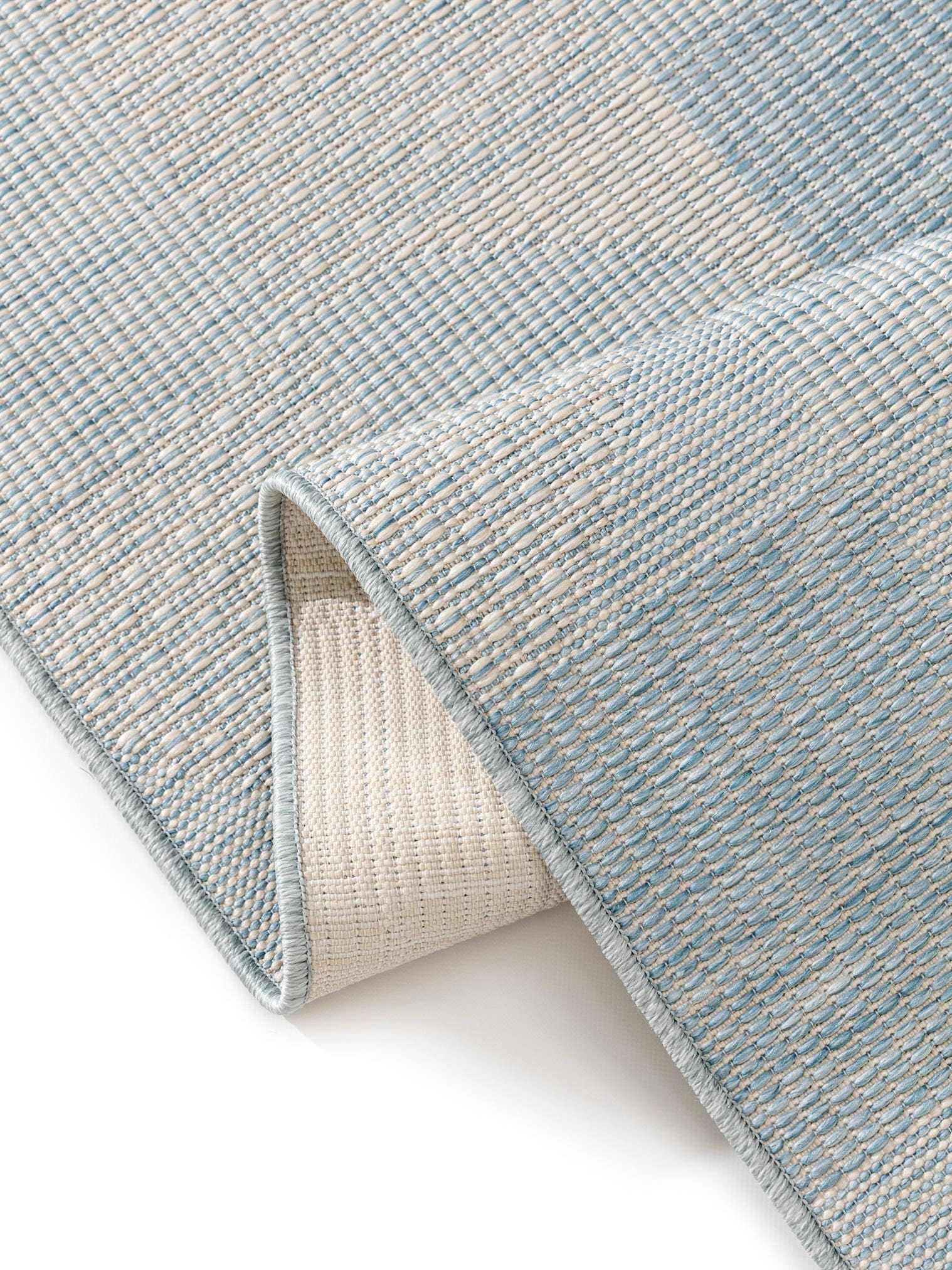 Rug made of 100% Polypropylene in Blue with a 1- 5 mm high pile by benuta Nest