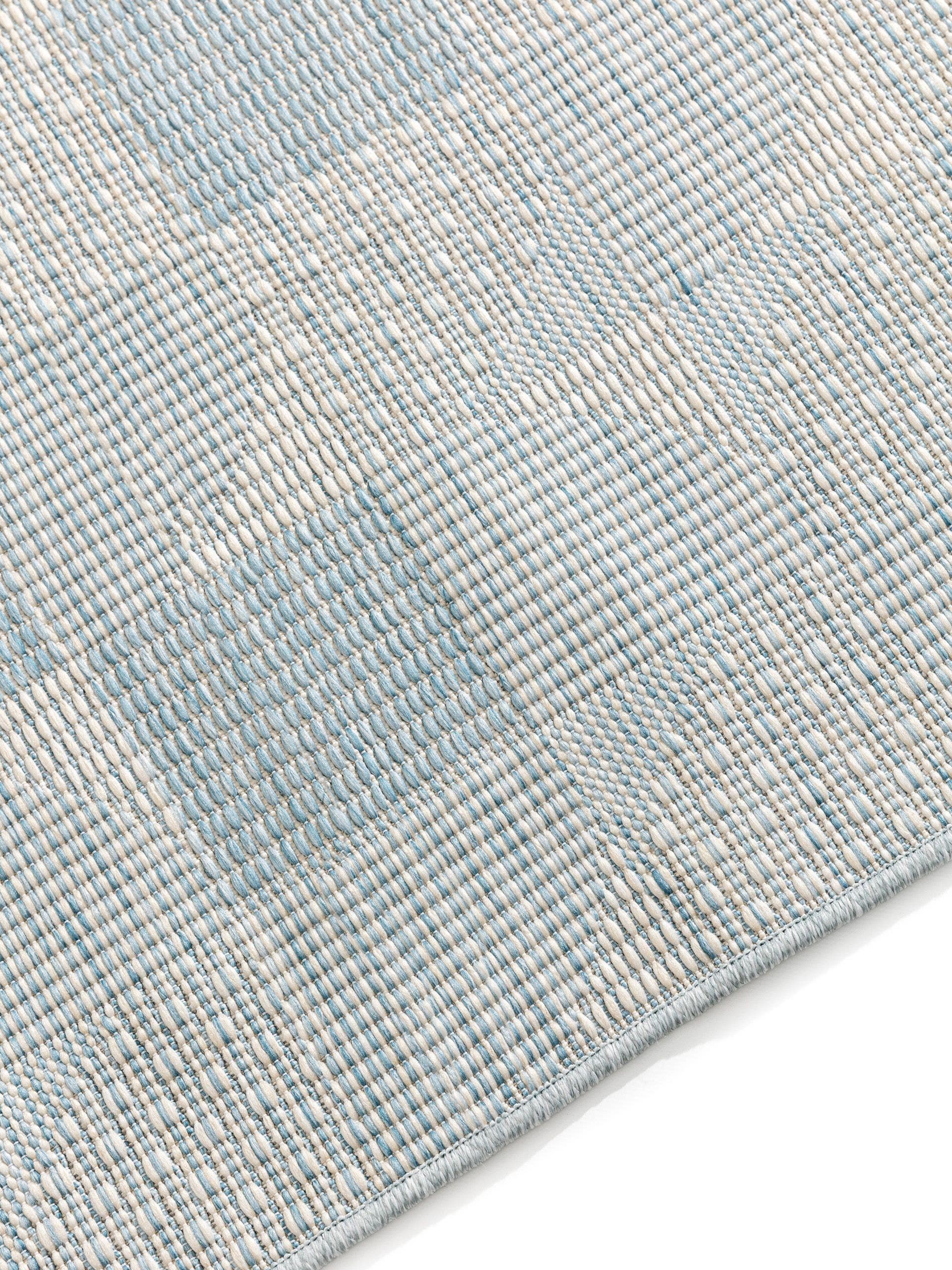 Matta av 100% Polypropylen i Blå med 1- 5 mm hög lugg från benuta Nest