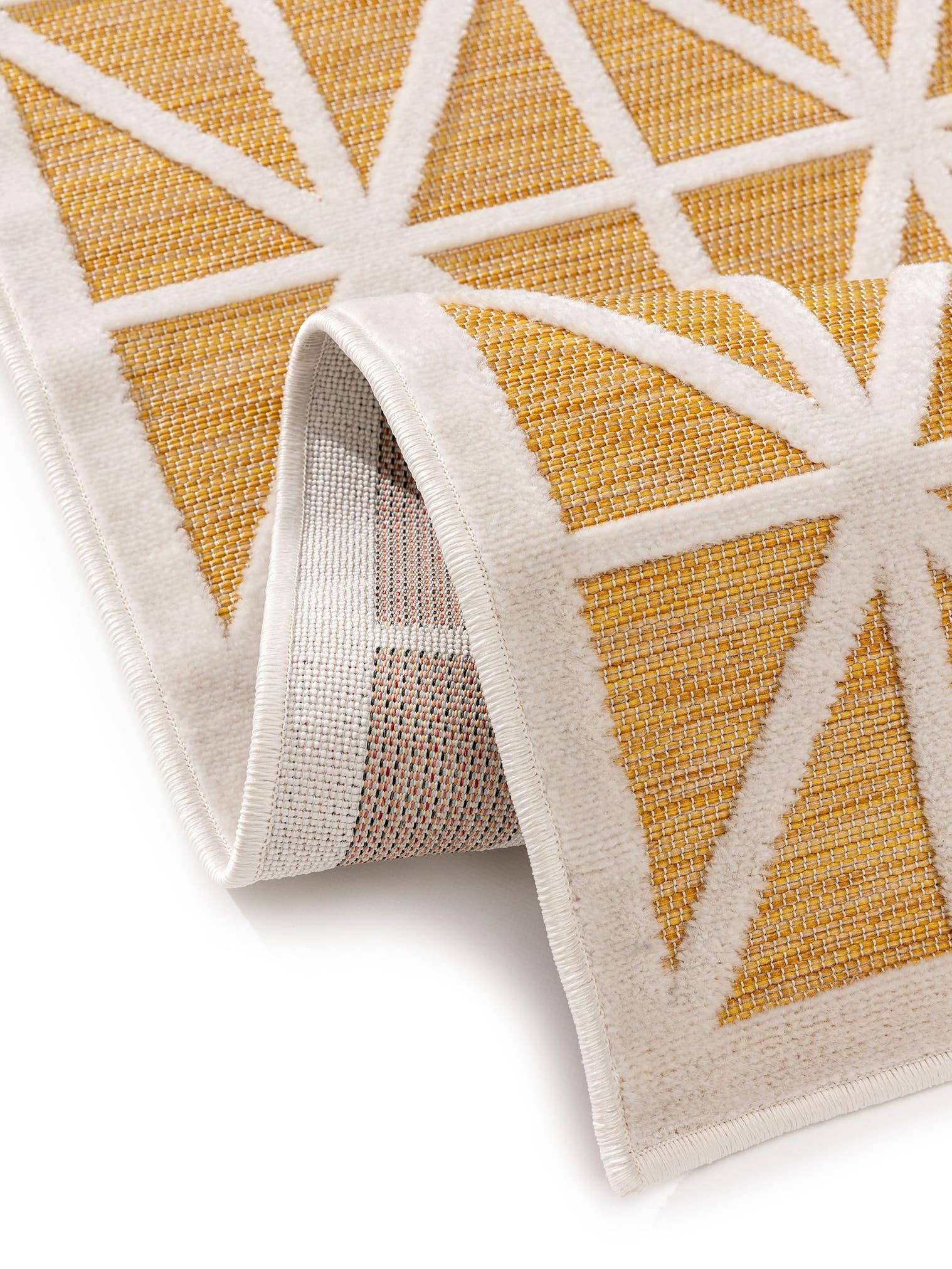 Teppich aus 100% Polypropylen in Gelb mit bis 5 mm hohem Flor von benuta Pop