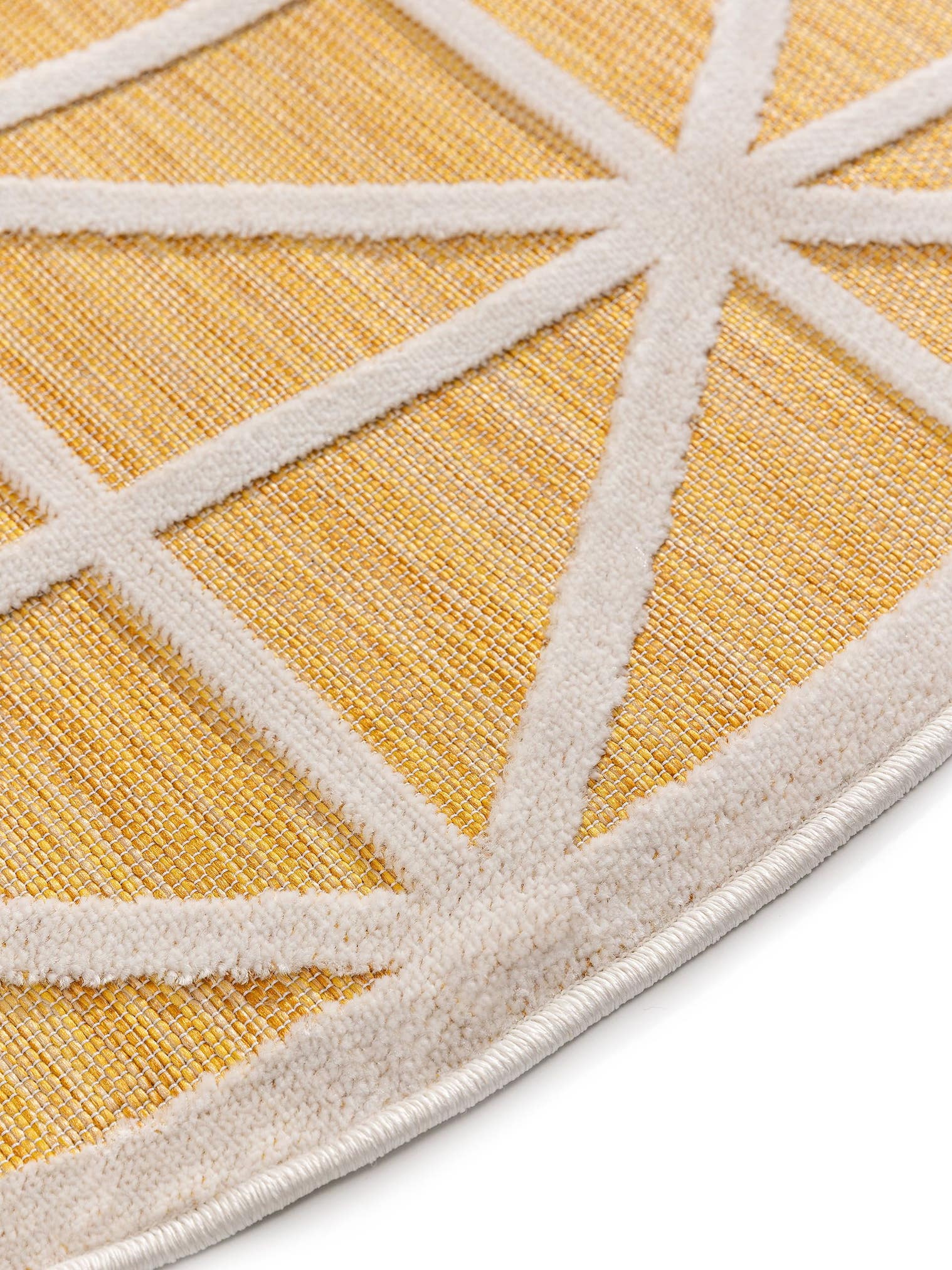 Teppich aus 100% Polypropylen in Gelb mit bis 5 mm hohem Flor von benuta Pop