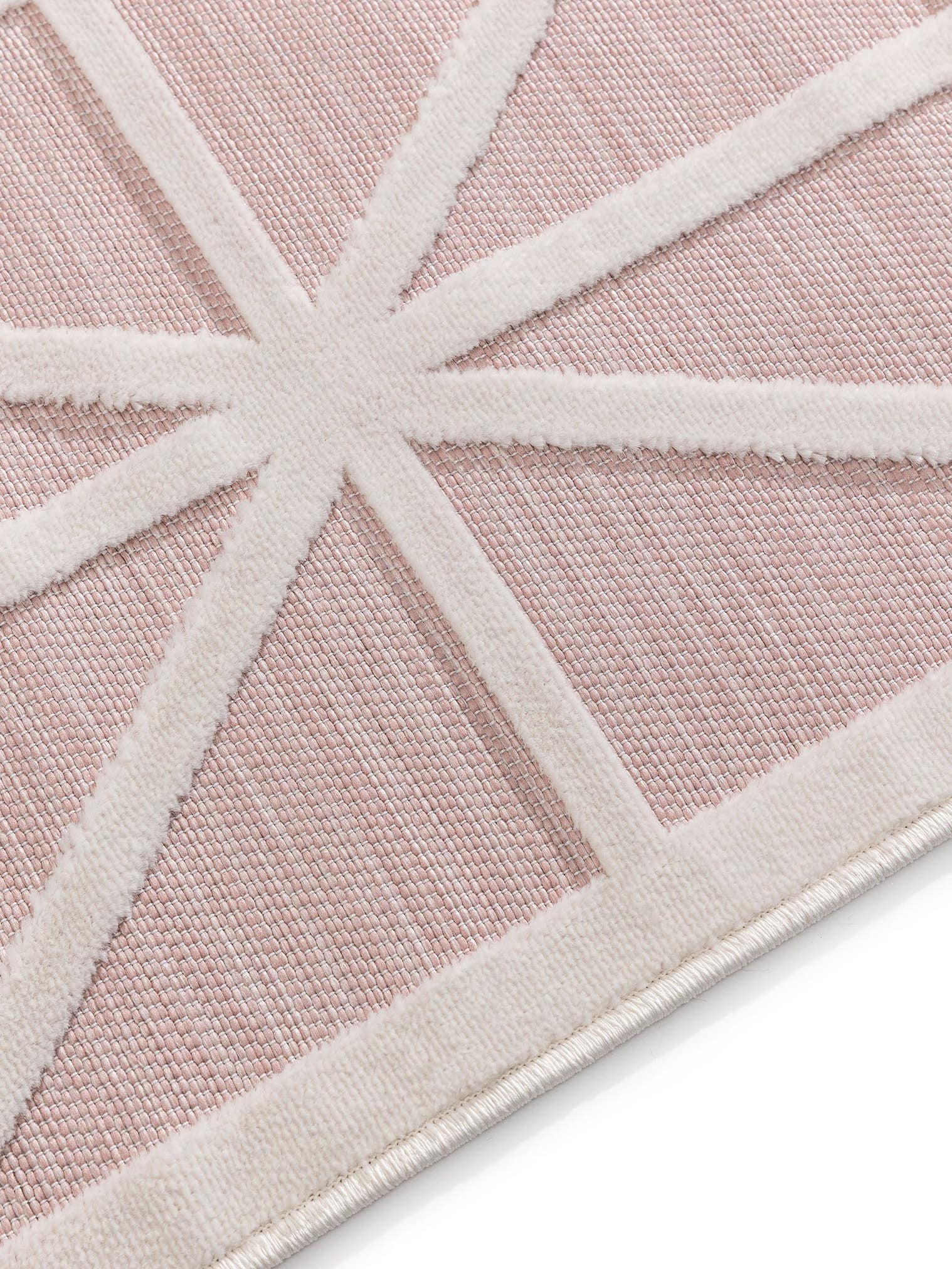 Teppich aus 100% Polypropylen in Rosa mit bis 5 mm hohem Flor von benuta Pop