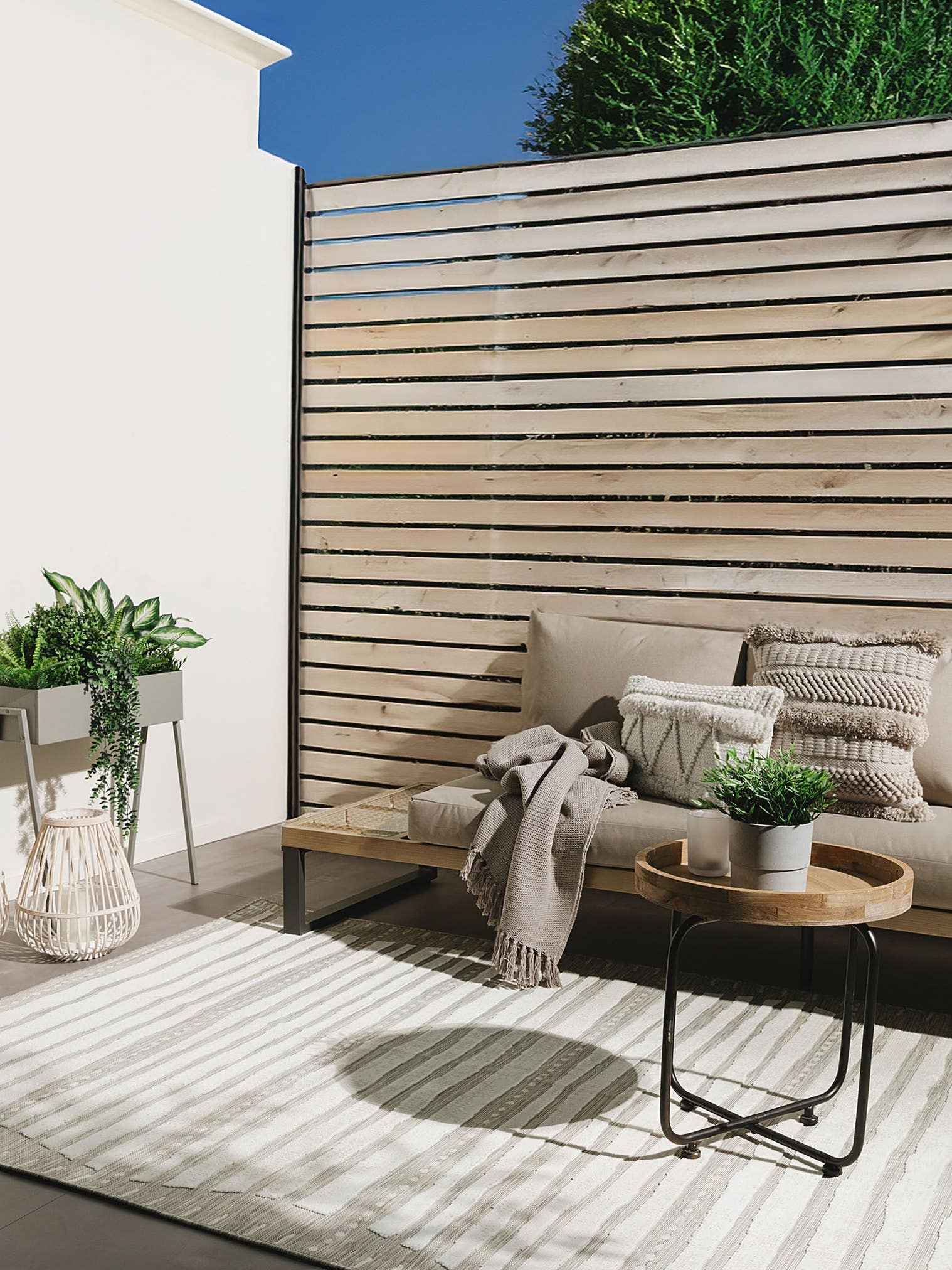 Rug made of 100% Polypropylene in Beige with a 1- 5 mm high pile by benuta Basic