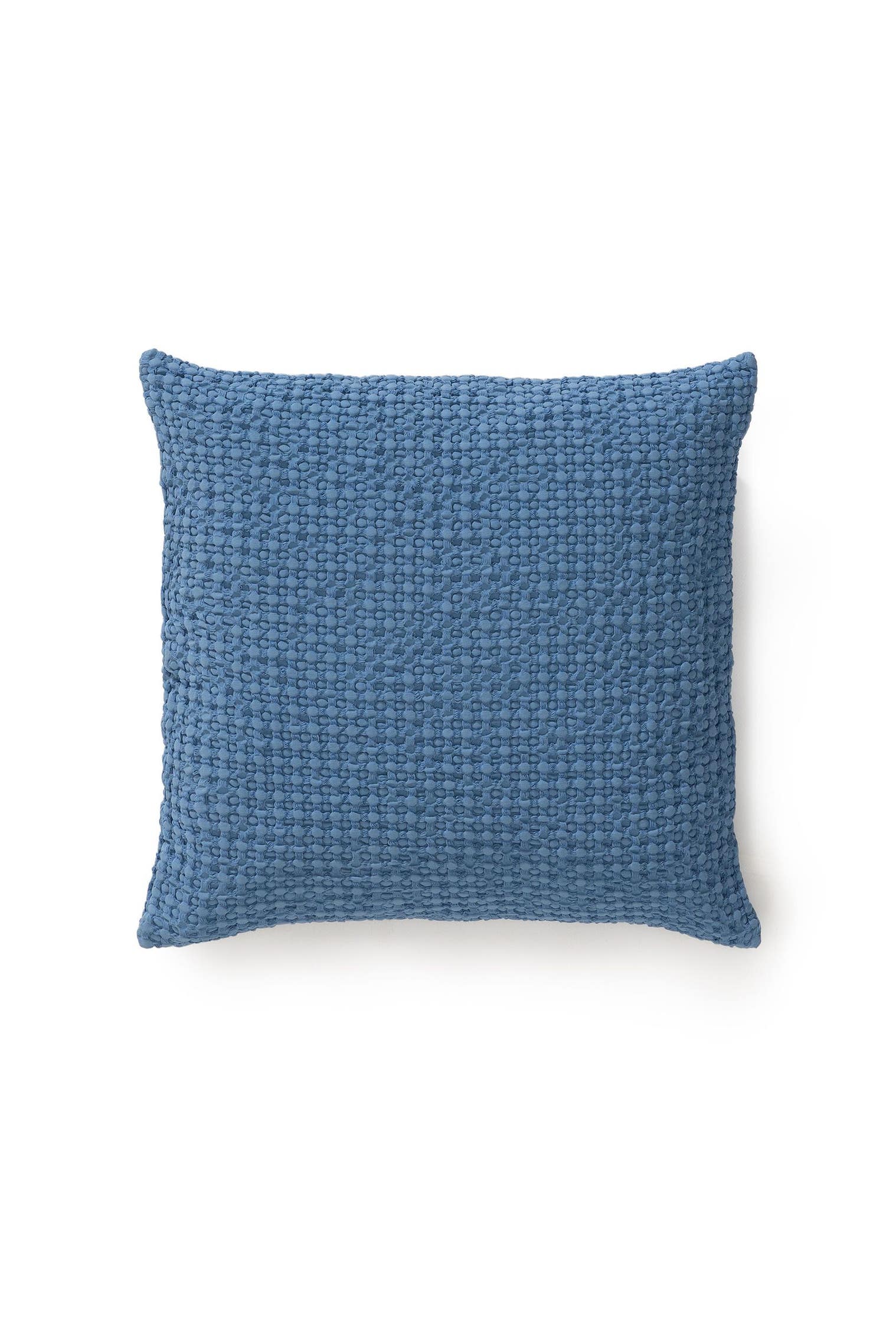 Cushion Cover Cloe Blue in Relief design made of 100% Cotton by benuta Pop