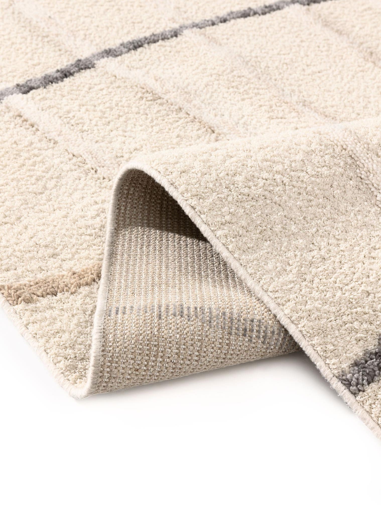 Tapis en 100% Polyester en Blanc avec une pile de 6 - 10 mm de hauteur de benuta Pop