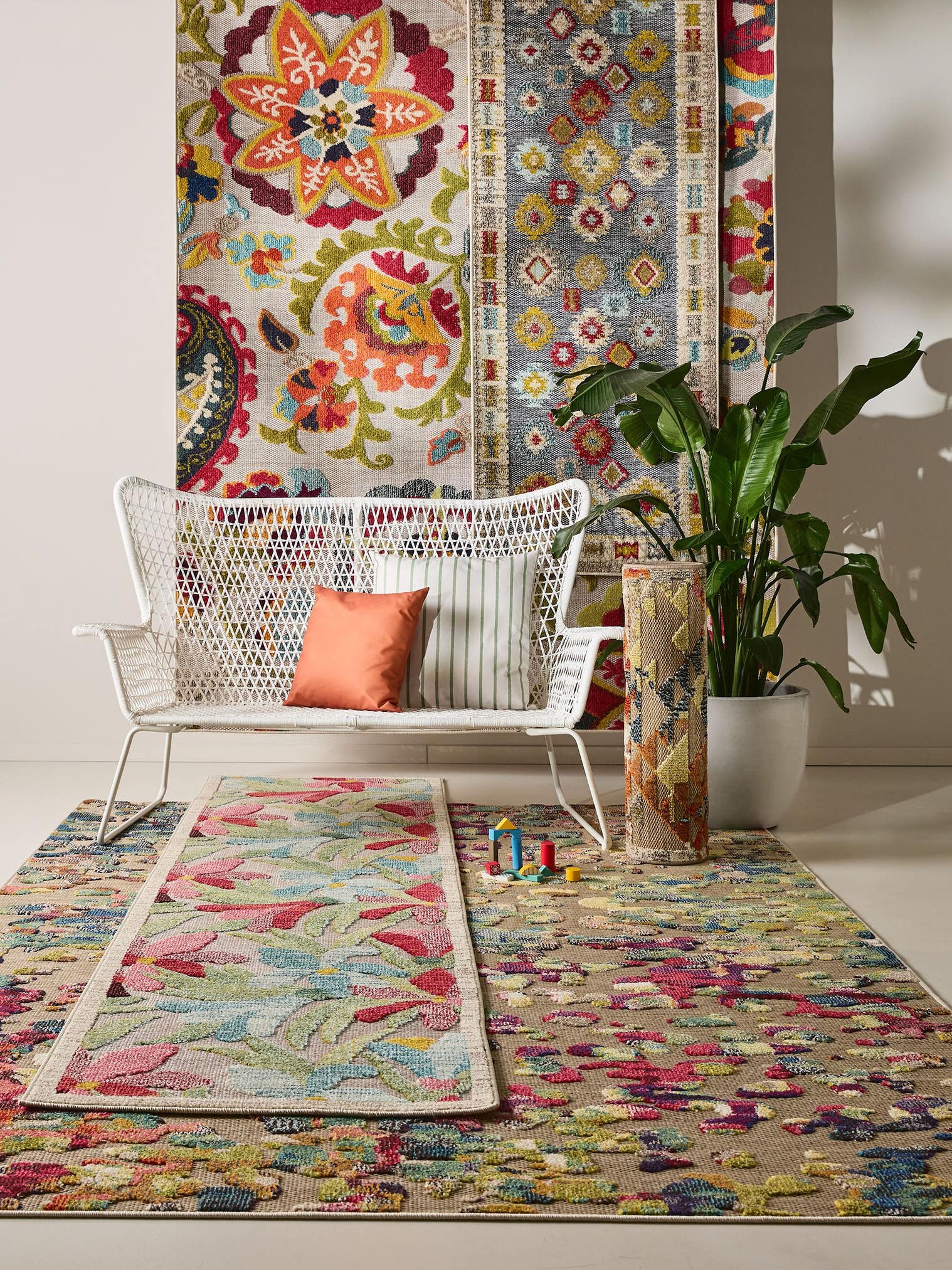 Teppich aus 100% Polypropylen in Multicolor mit 6 bis 10 mm hohem Flor von benuta Nest